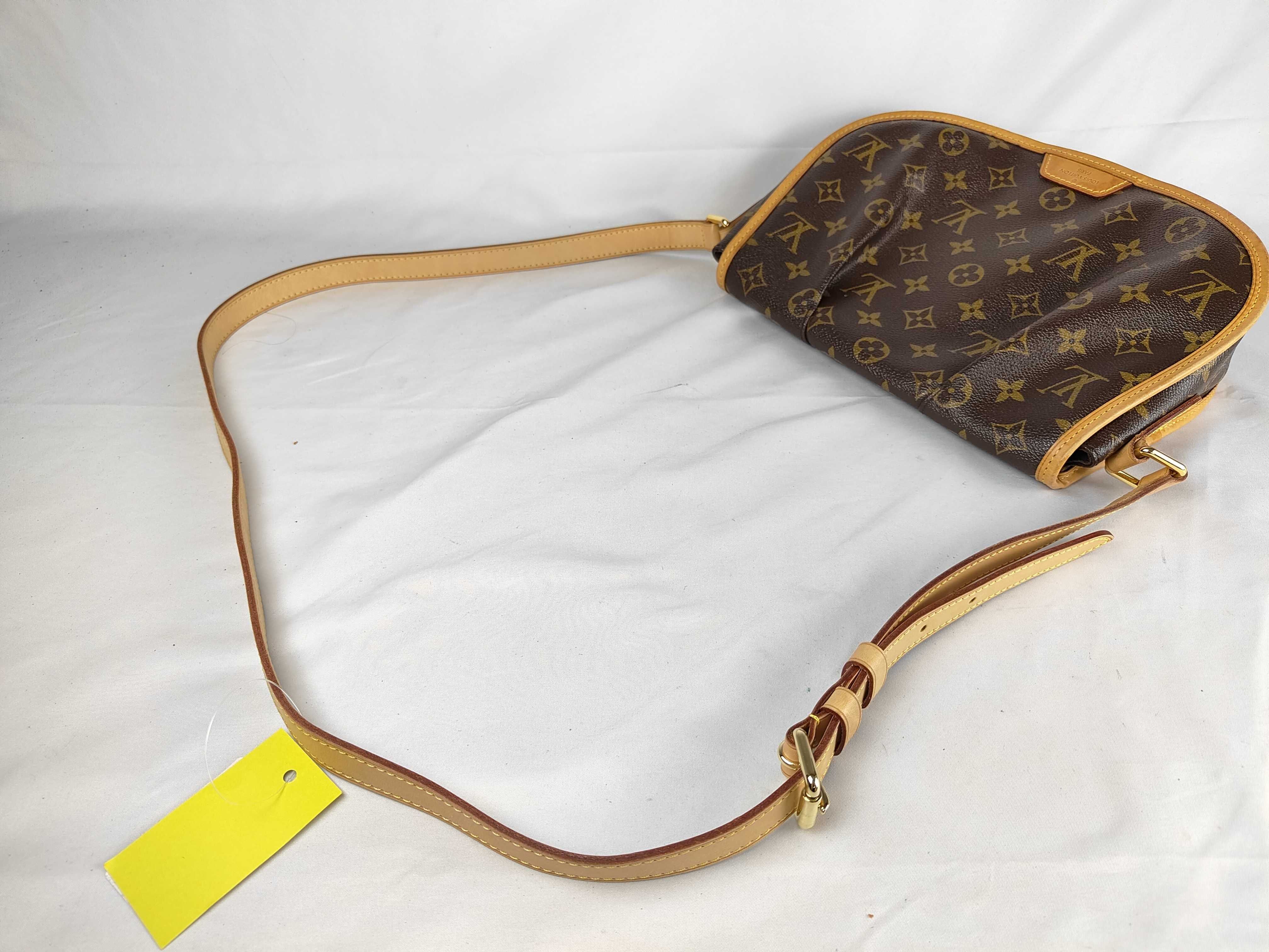 Monogram M40474 Menilmortant PM Shoulder Bag — view 3