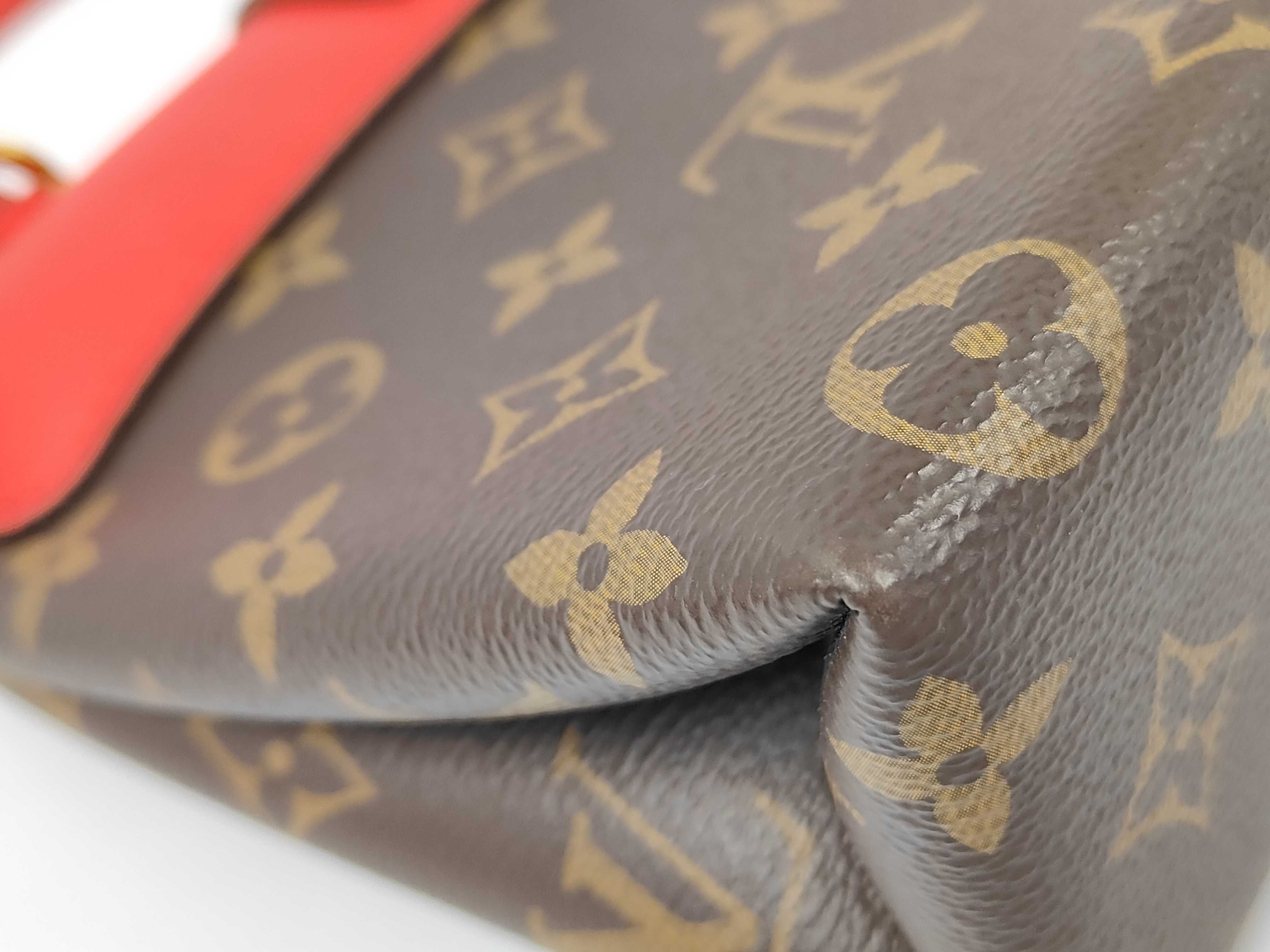Lockit Red M44322 Handbag — view 4