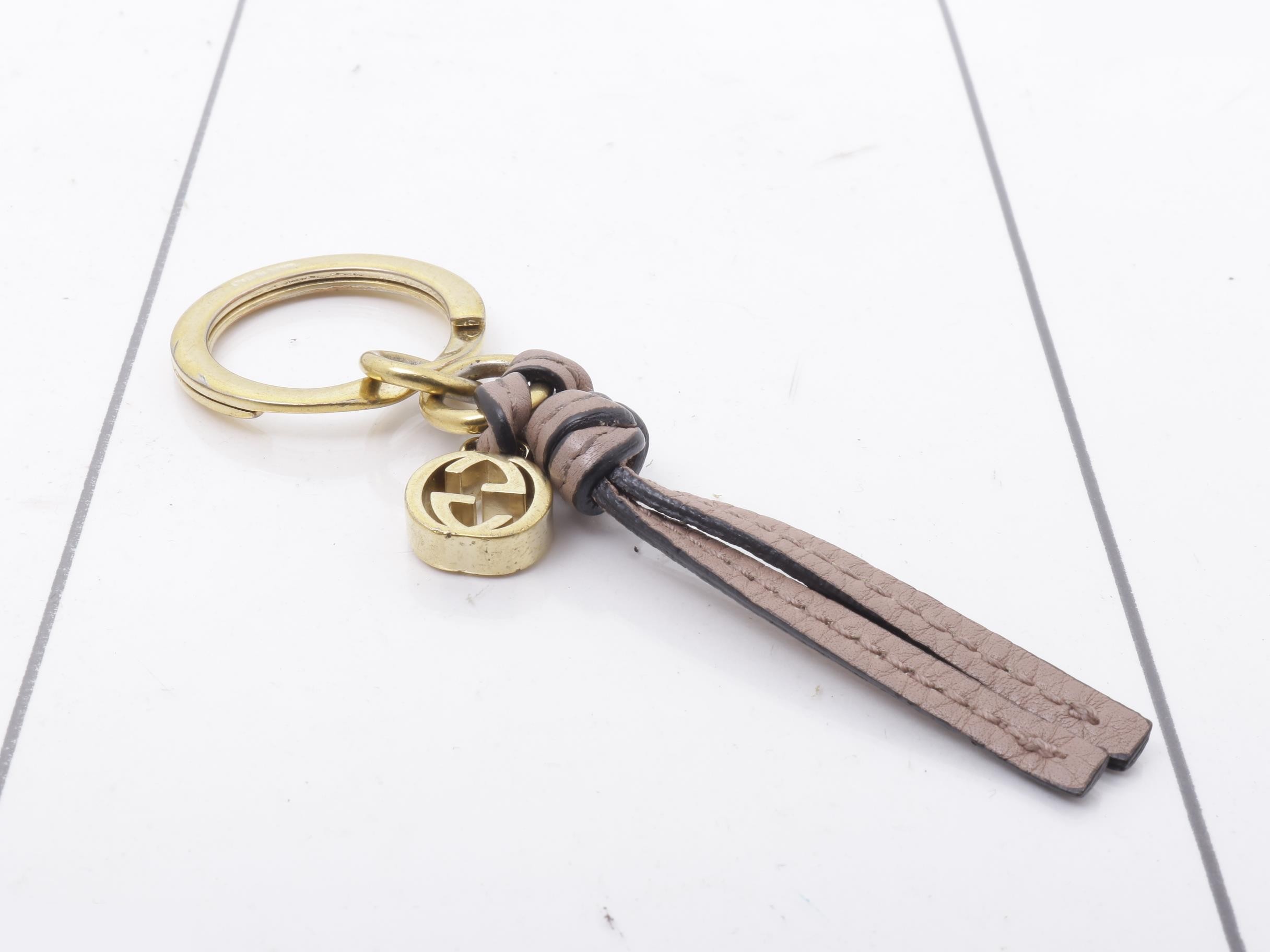 Interlocking Keyring Leather — view 2