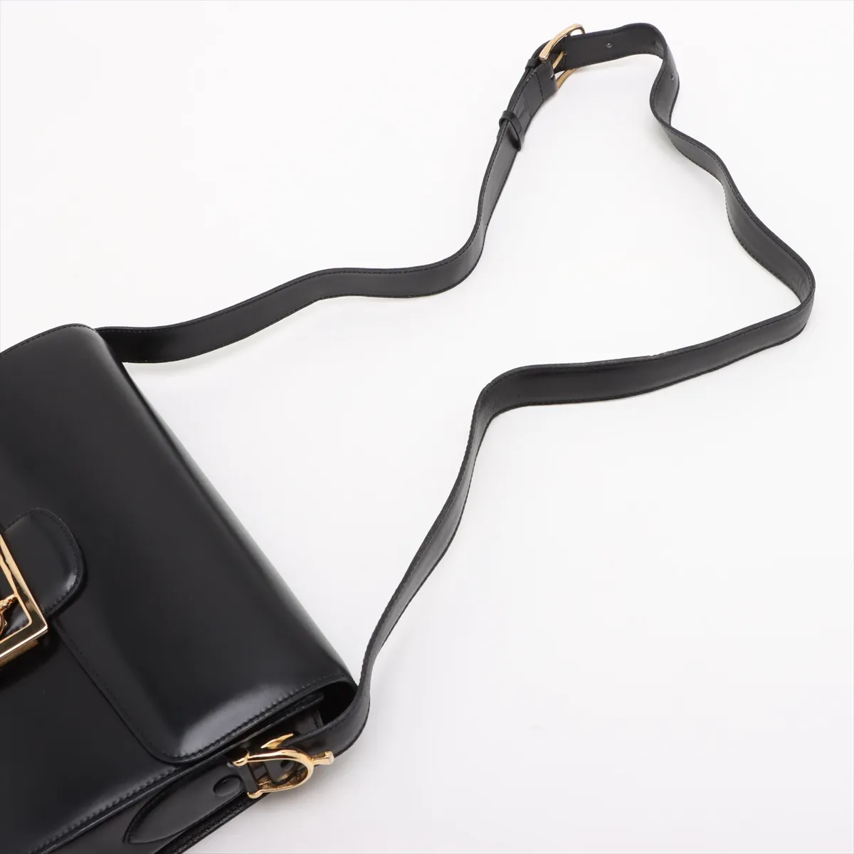 Carriage Metal Leather Shoulder Bag Black — view 5