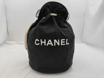 drawstring bag (novelty item)