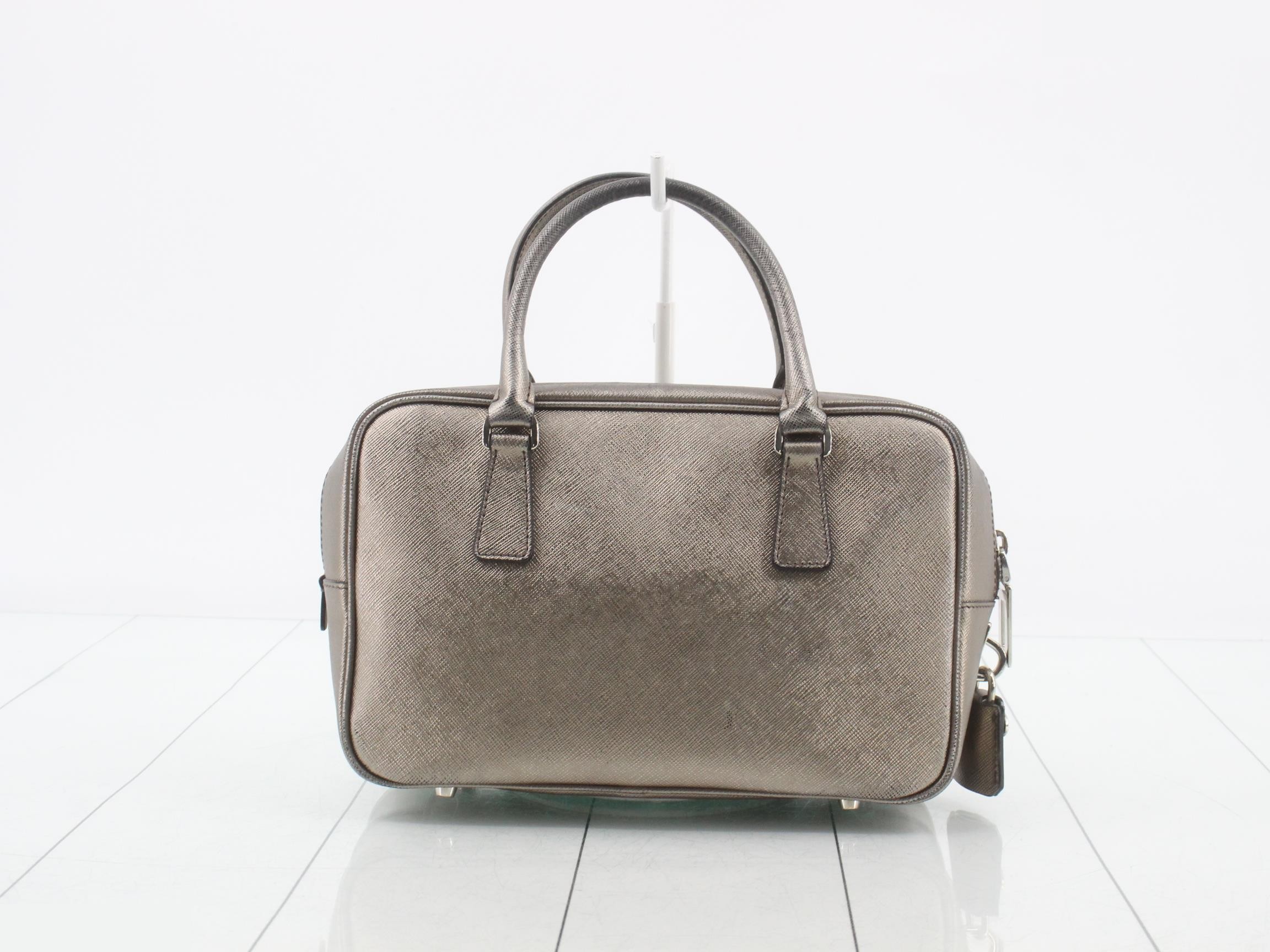 handbag — view 2
