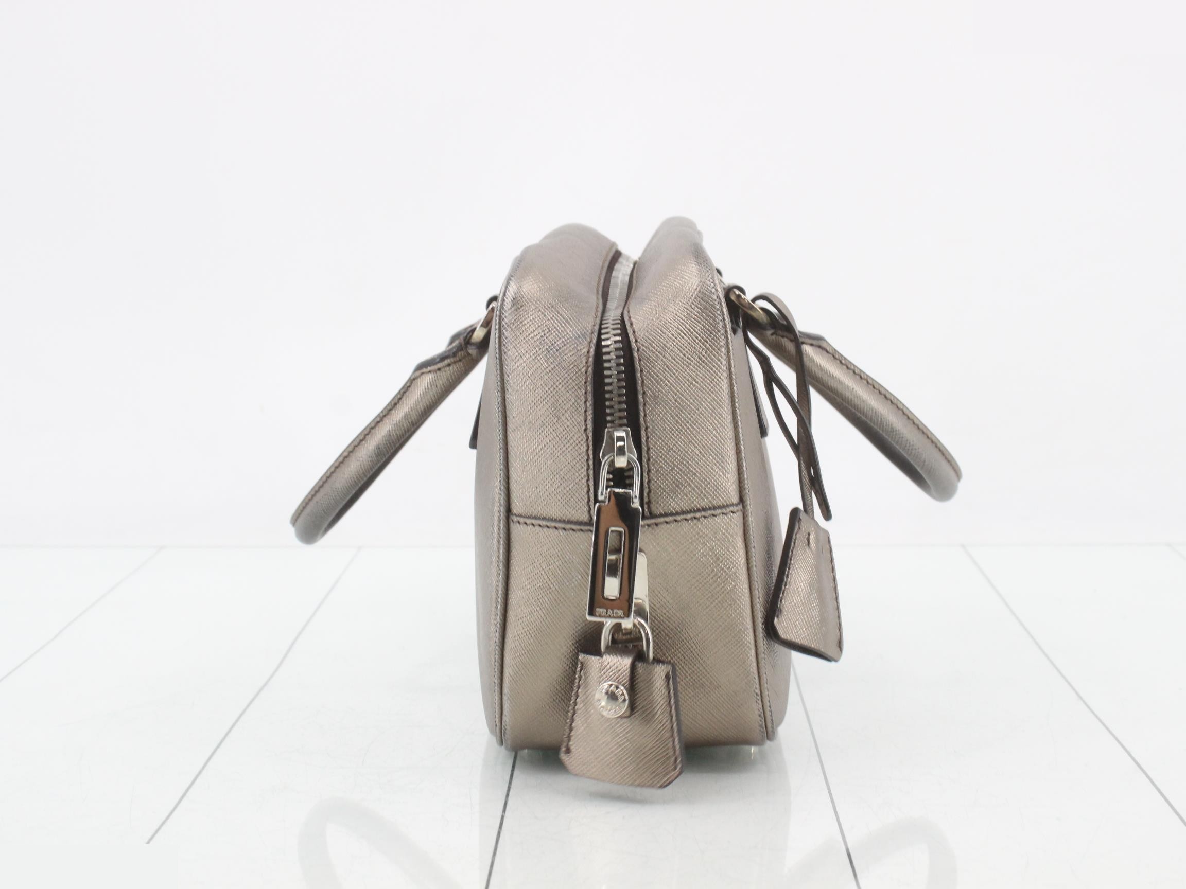 handbag — view 4