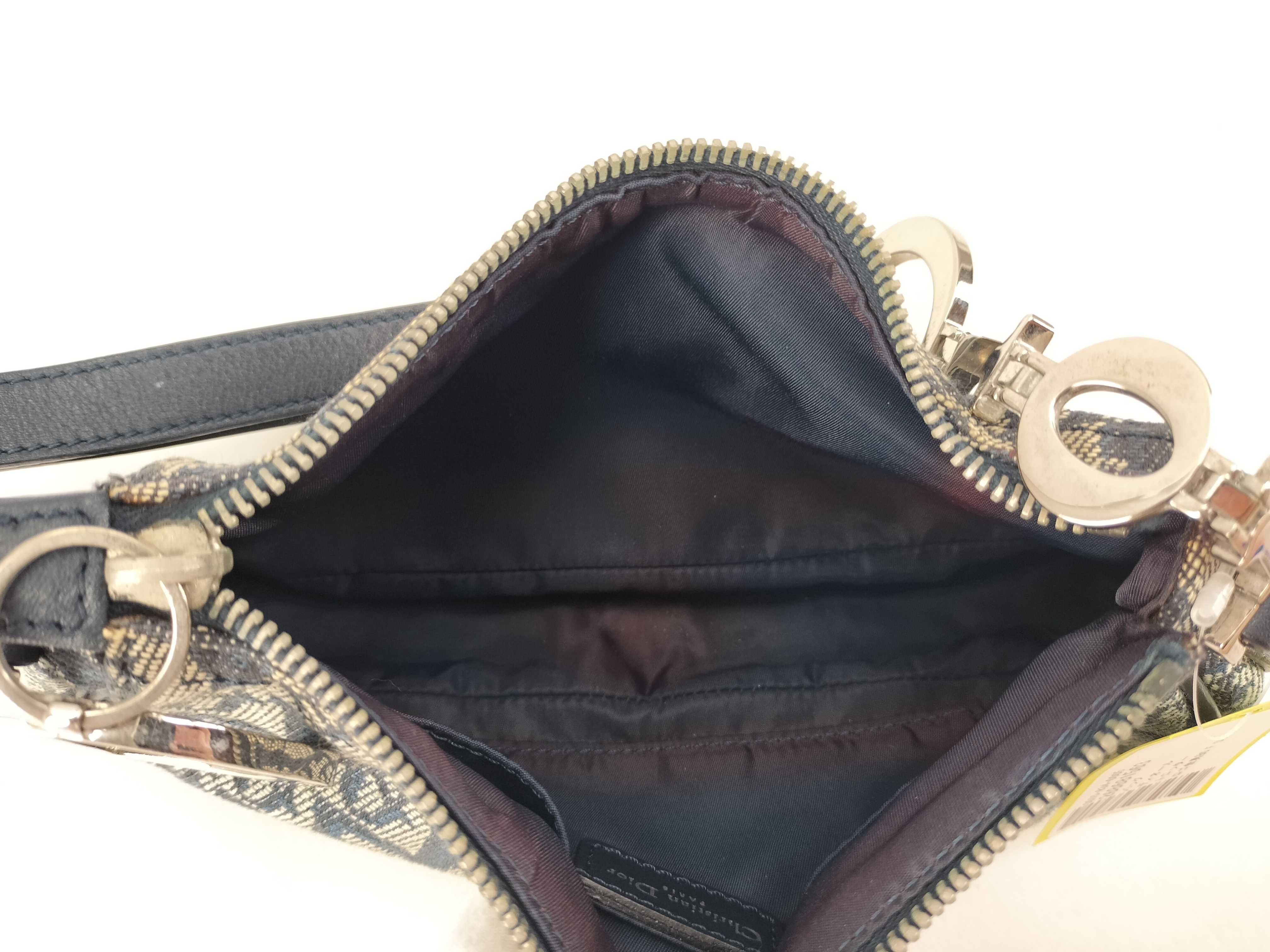 Trotter logo hardware shoulder bag — view 11