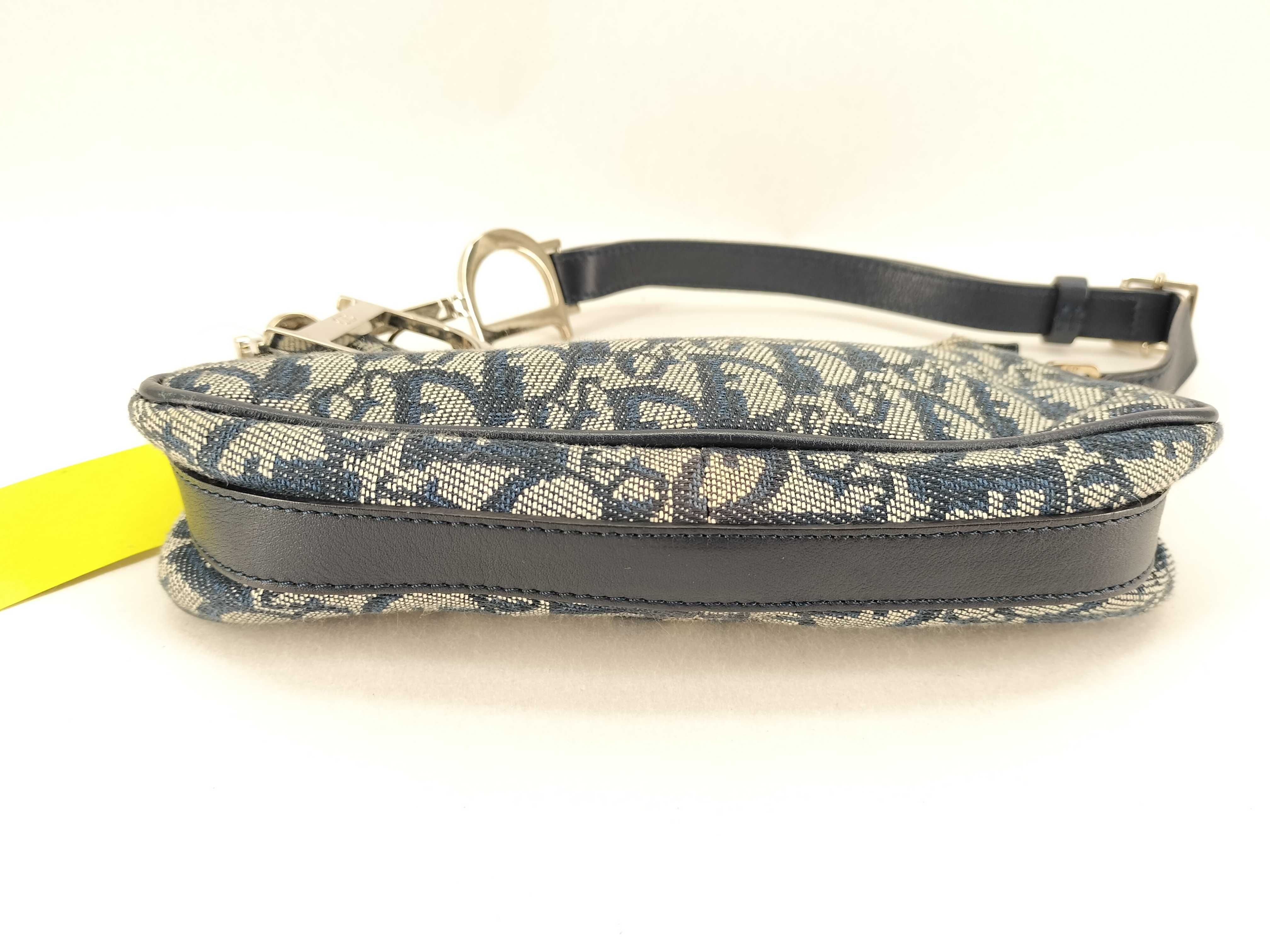 Trotter logo hardware shoulder bag — view 6