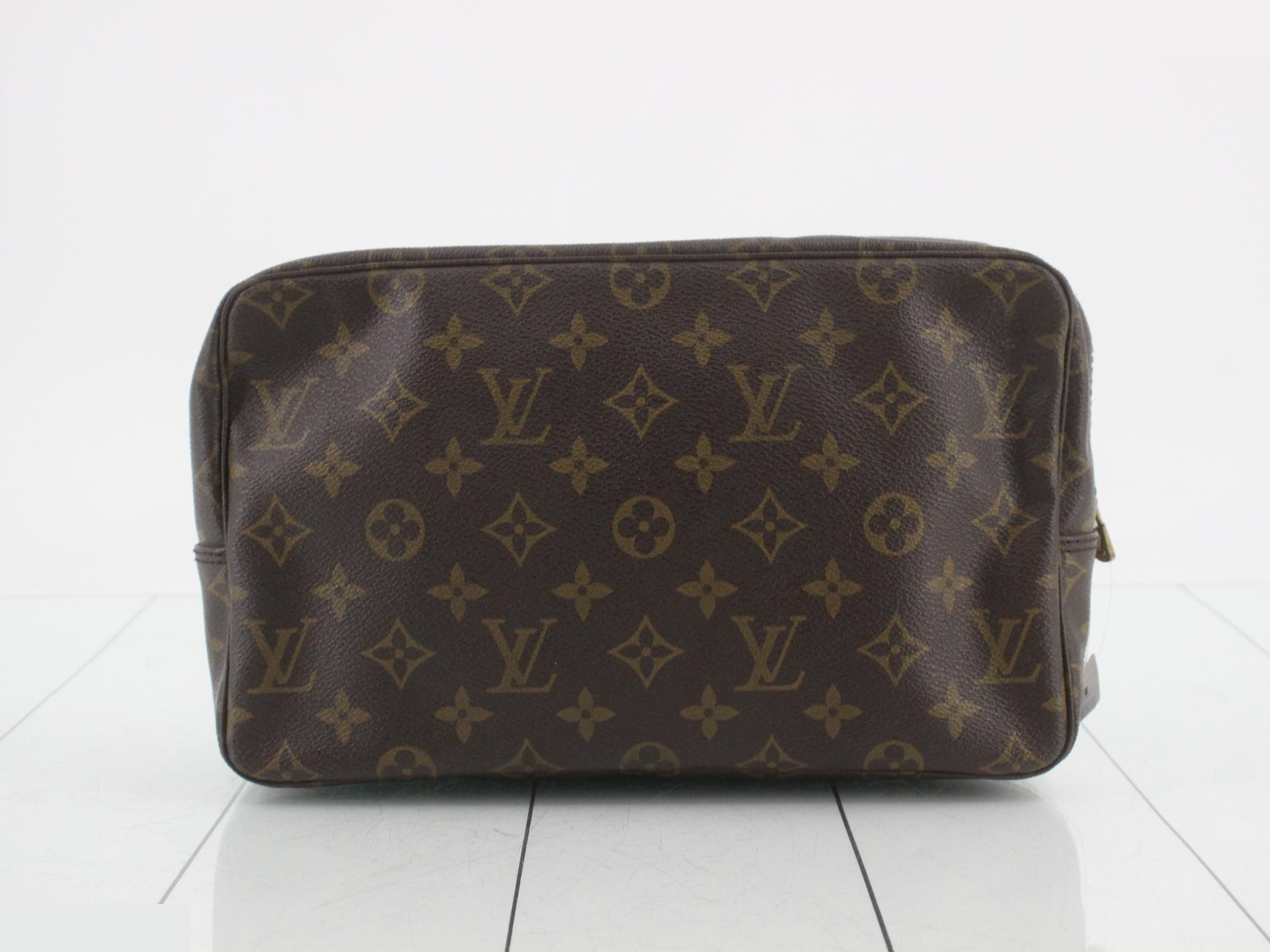 Monogram Trousse Toilette 28 — view 2