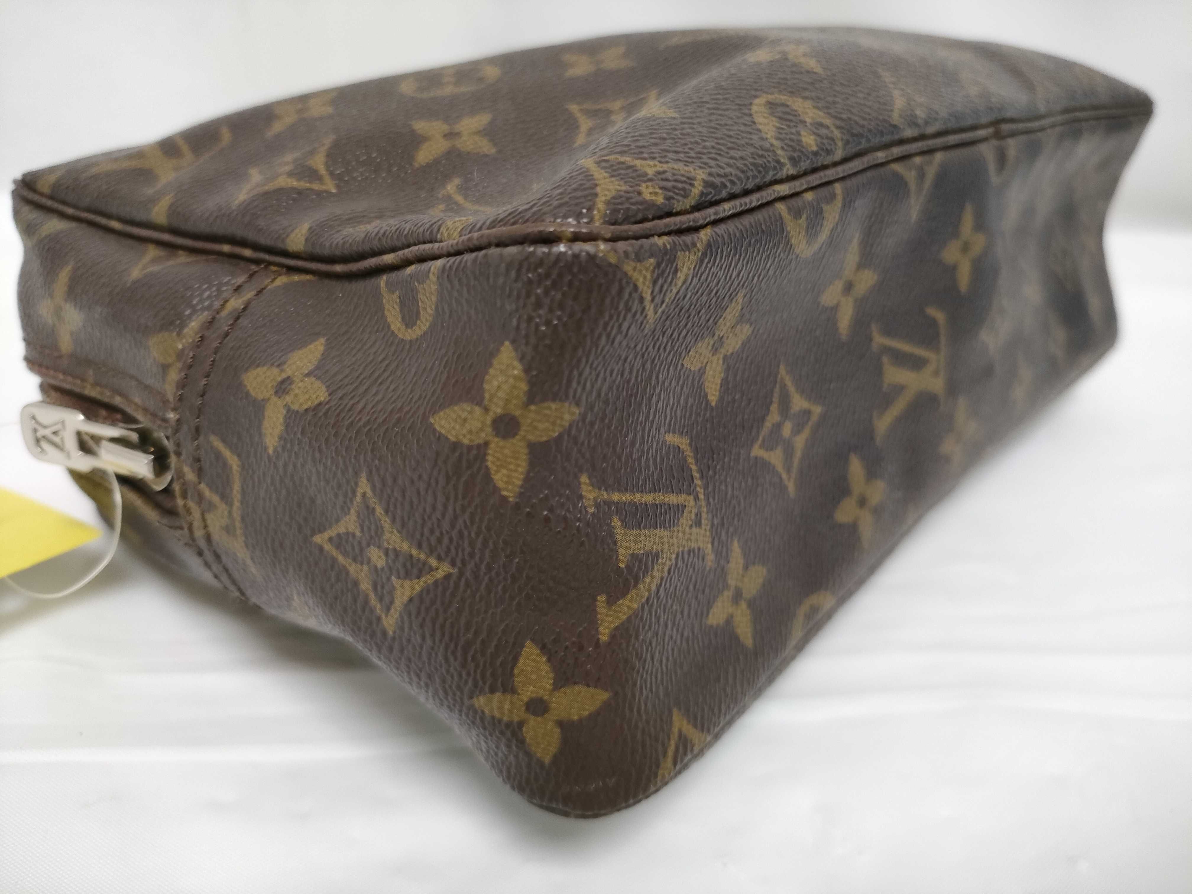 Monogram M47522 Trousse Toilette 28 Second Bag — view 4