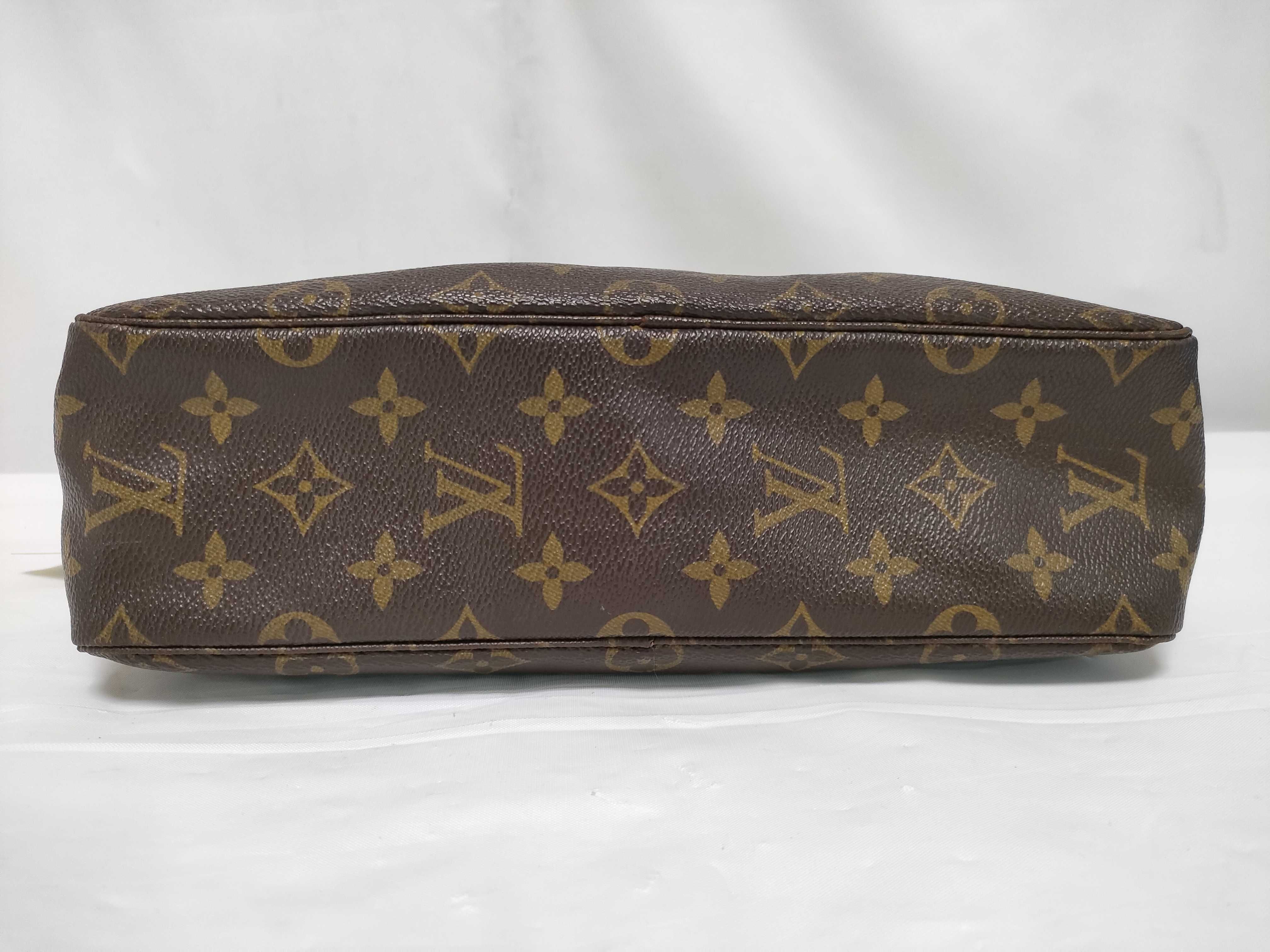Monogram M47522 Trousse Toilette 28 Second Bag — view 5