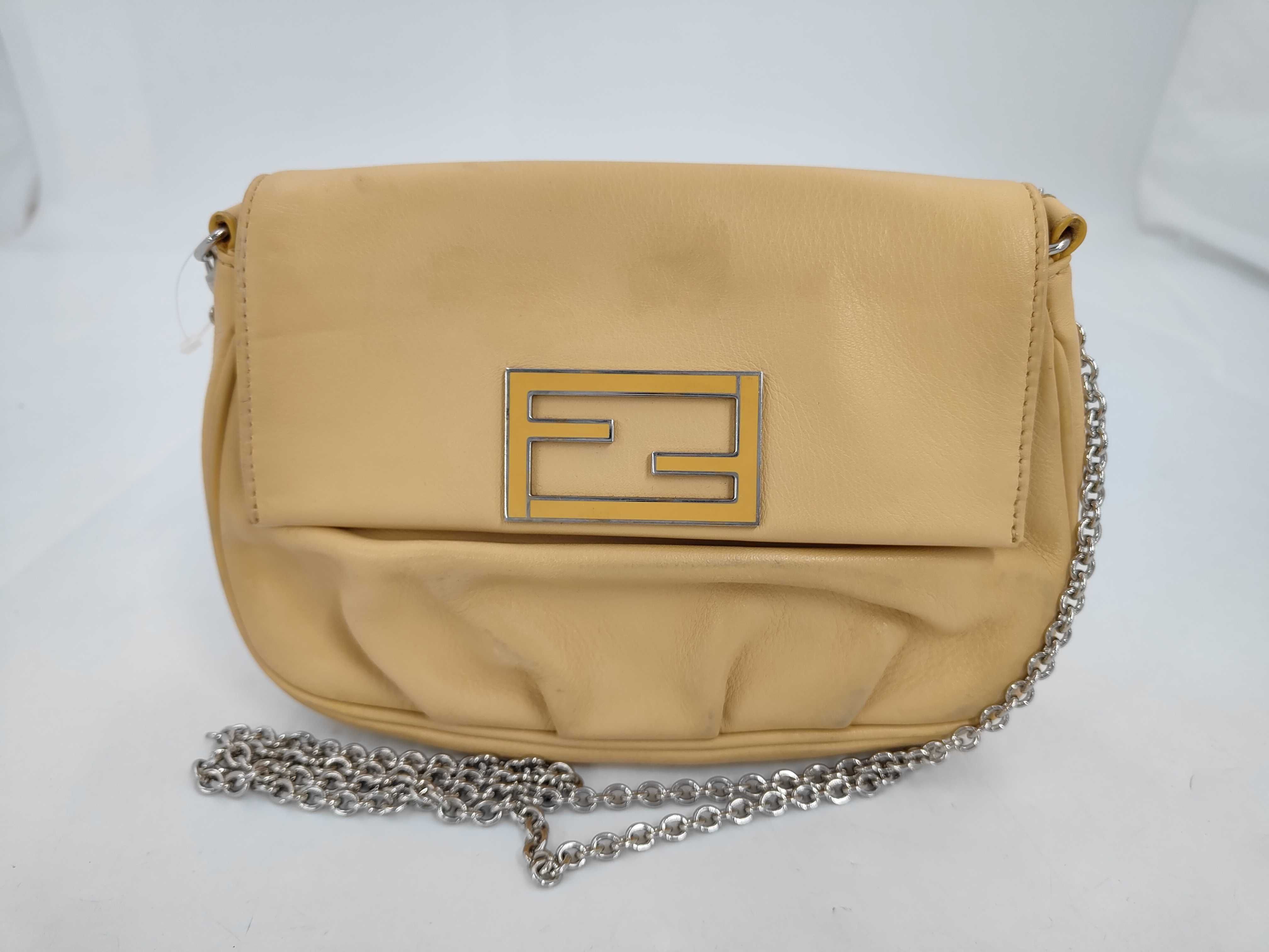 Mamma Bucket Mamma Cheman Flap Leather Shoulder Bag
