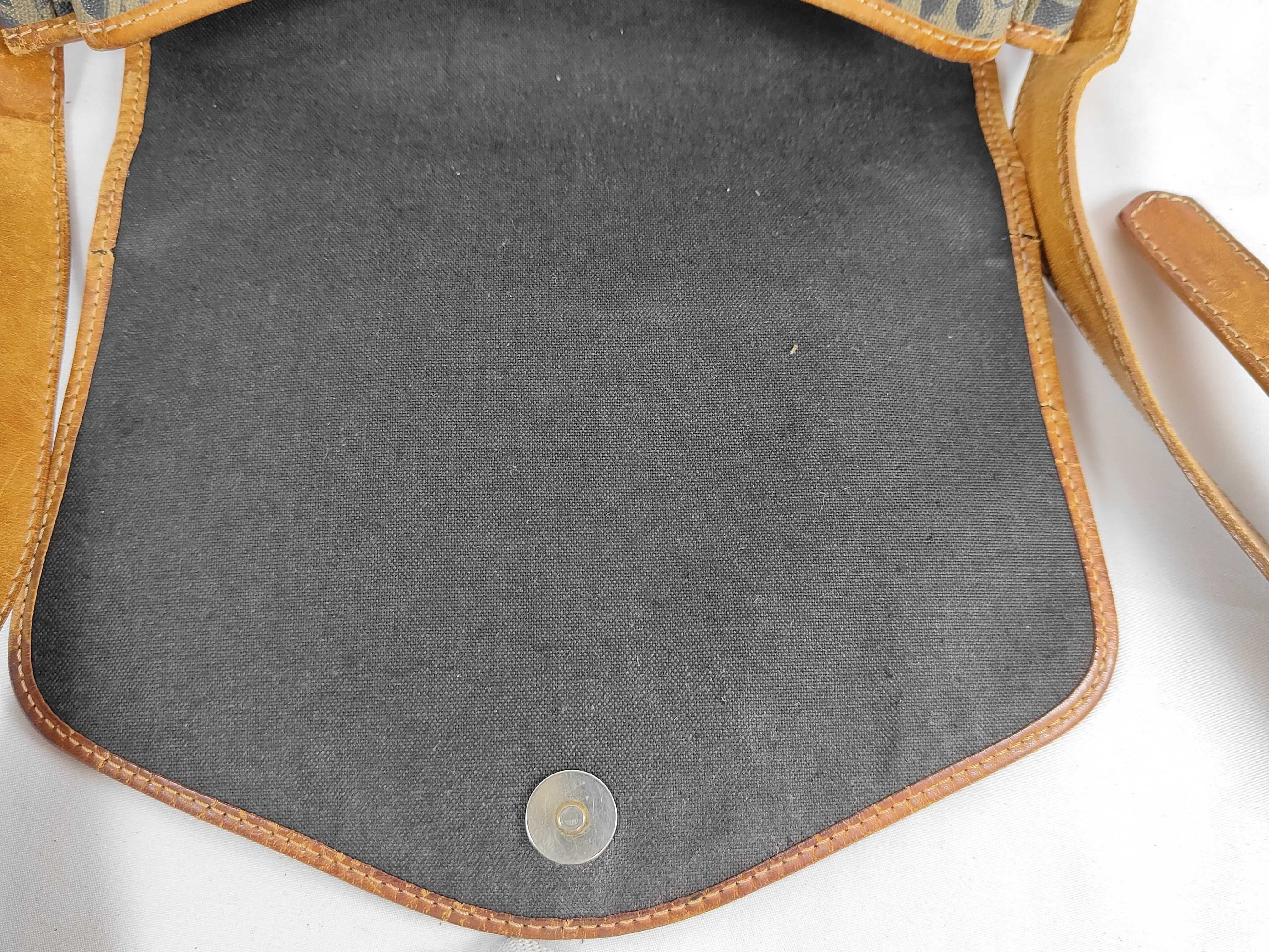 Trotter Shoulder Bag — view 8