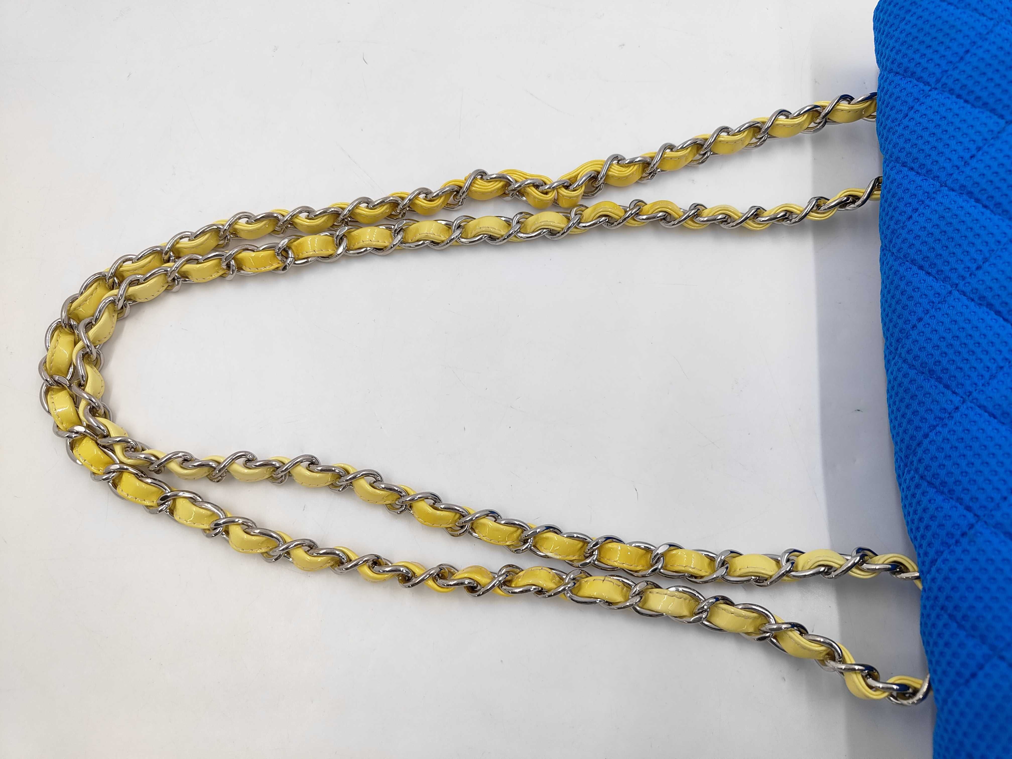 Matelassé Jersey Chain Shoulder Bag — view 7