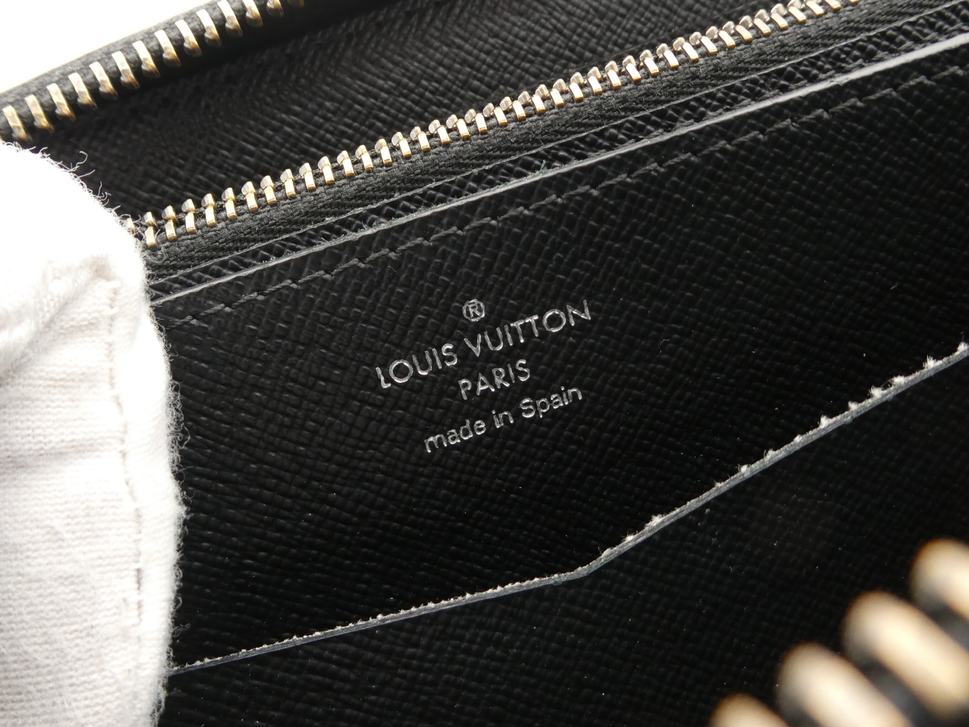 Monogram Eclipse Zippy XL Wallet — view 9