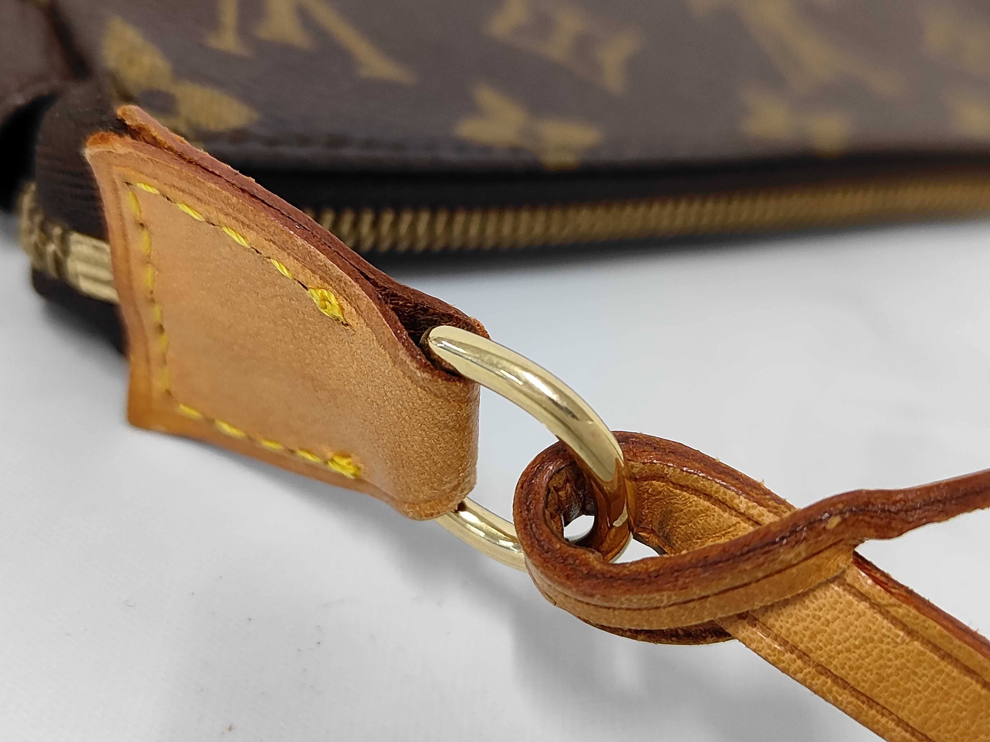 Monogram Pochette Accessoires M51980 Handbag — view 5