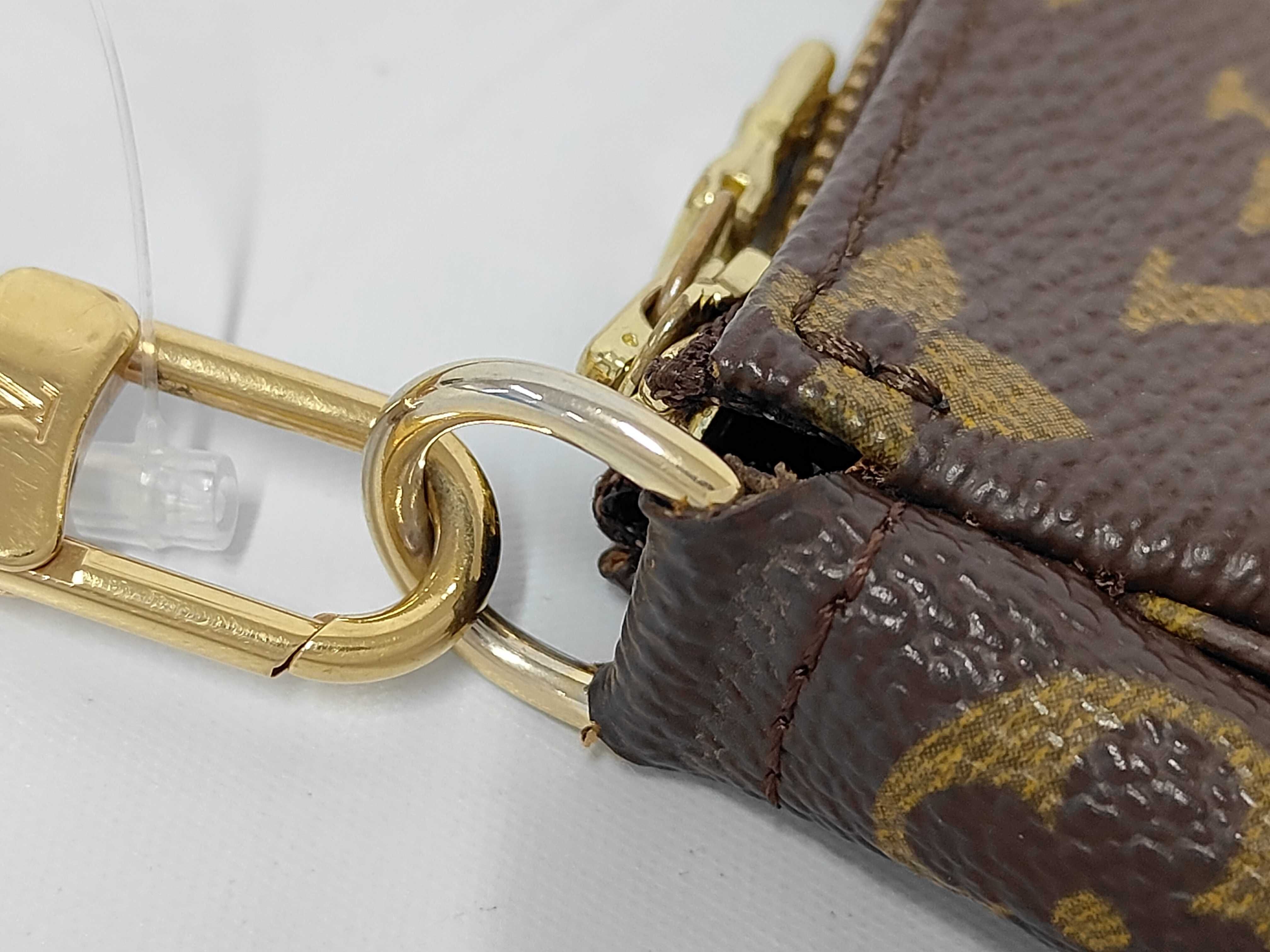 Monogram Pochette Accessoires M51980 Handbag — view 6