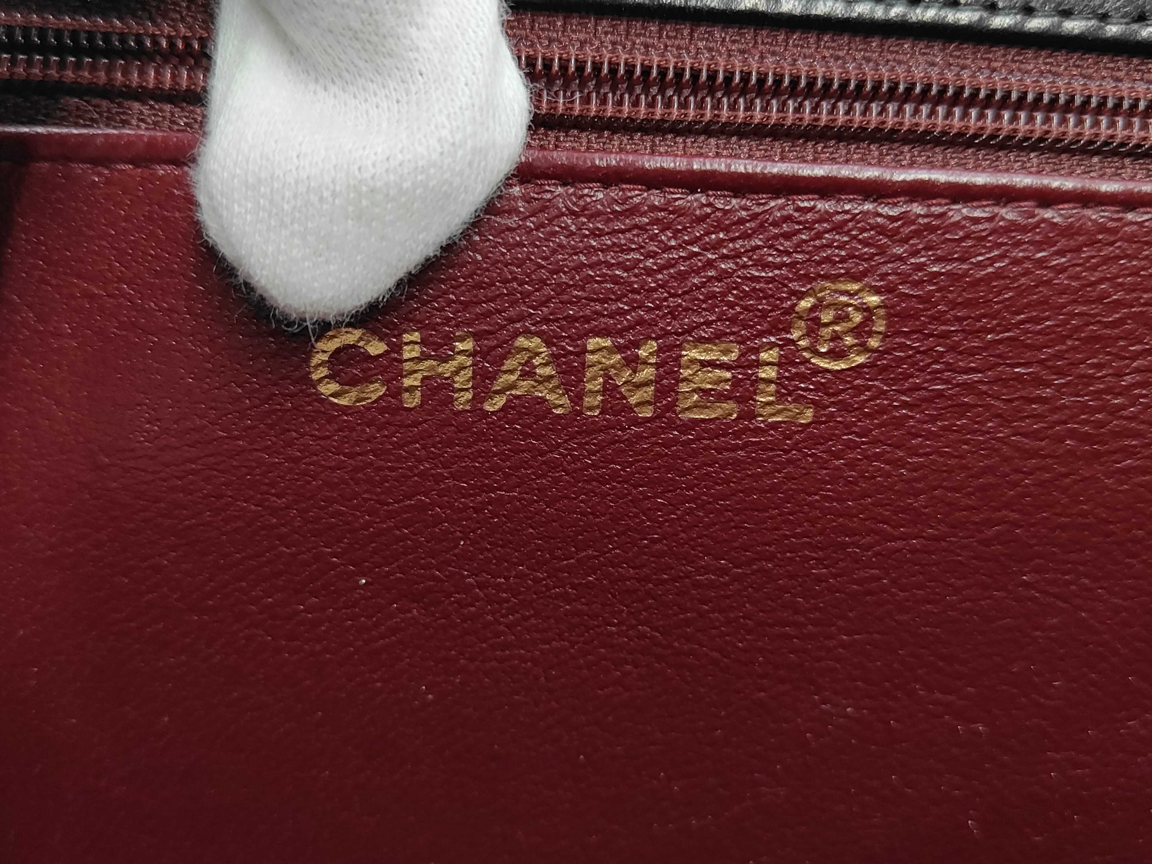 Lambskin Matelassé Push-Lock Shoulder Bag, Black, with Authenticity Card and Seal, Chain, and Box. — view 10