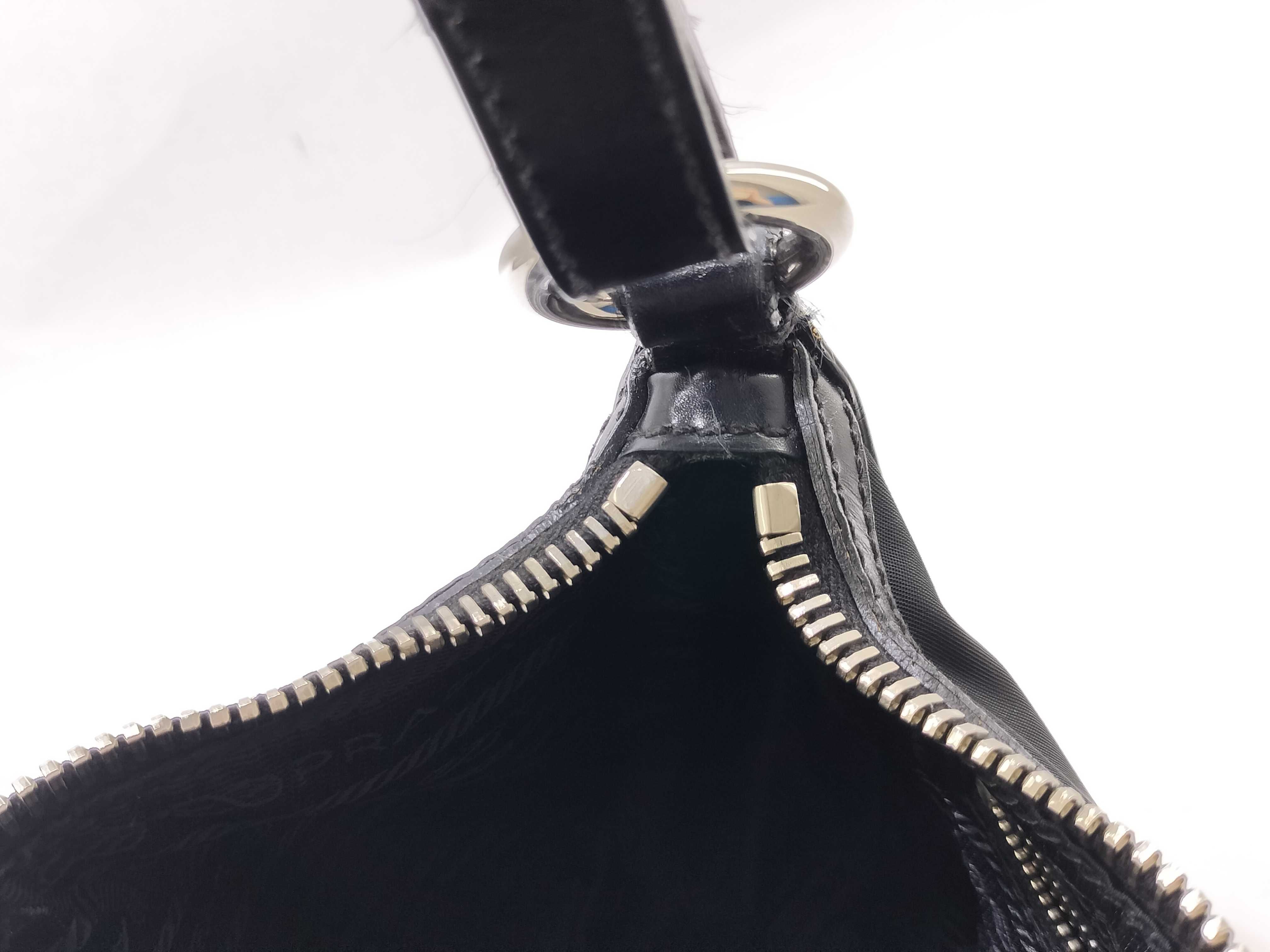 Nylon Prada Handbag Triangle Logo Black Bag Shoulder Bag — view 14