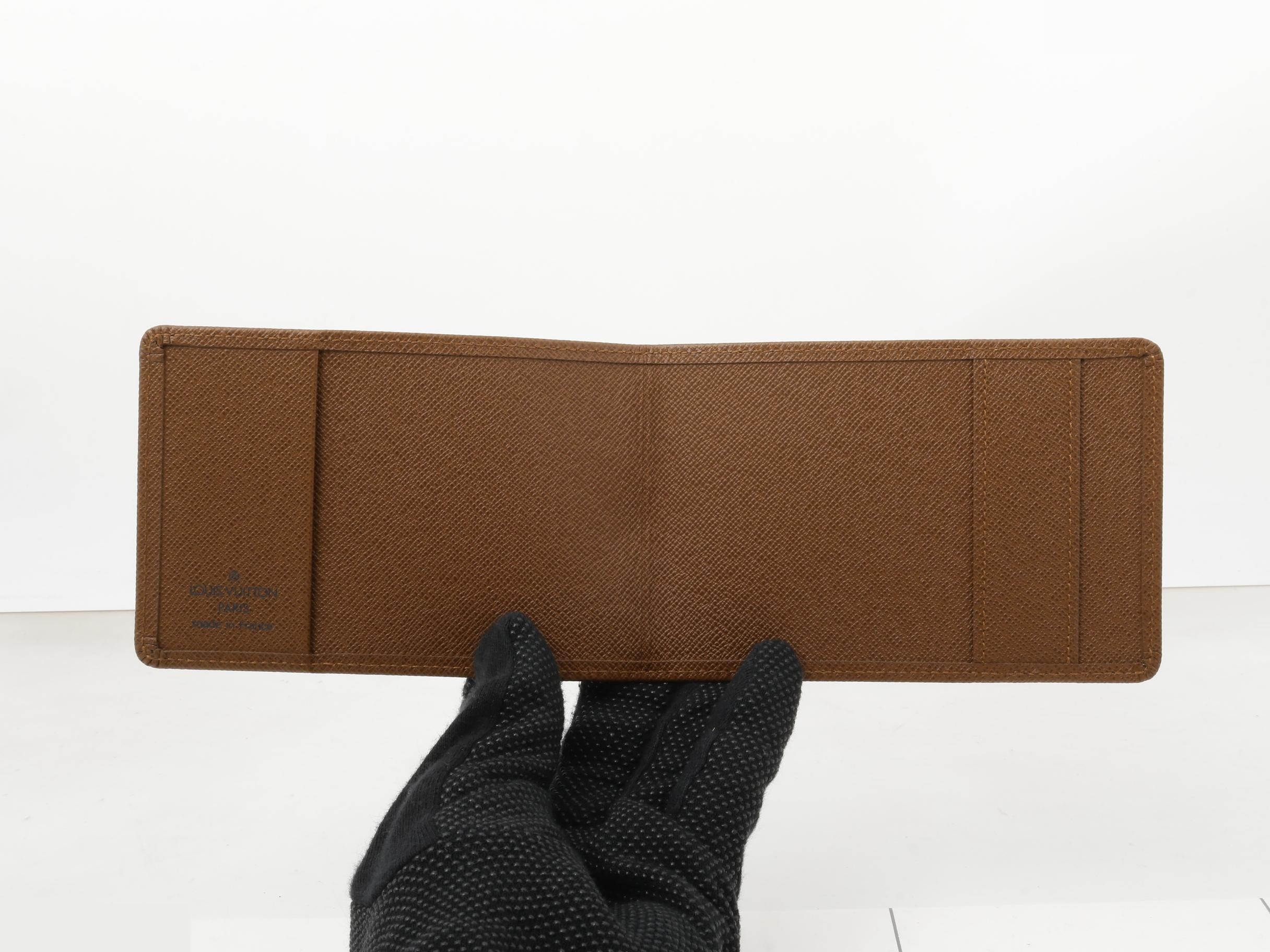 Ticket case — view 4