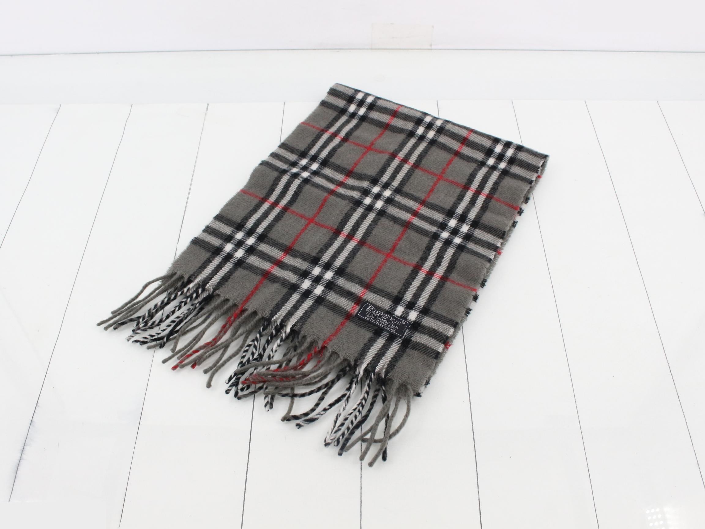 Other lines: Small items, accessories, and scarves