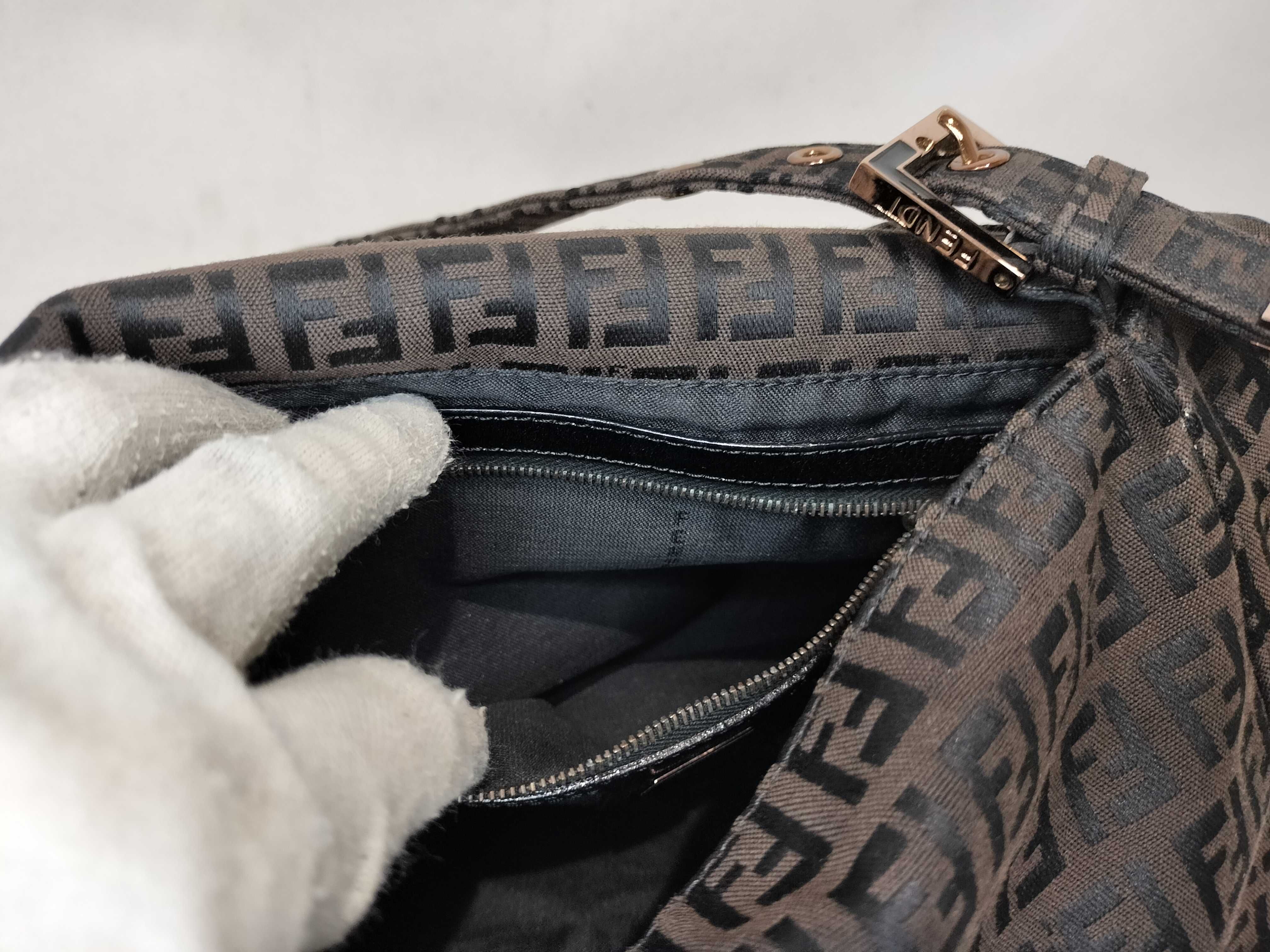 8BR004 Handbag — view 11