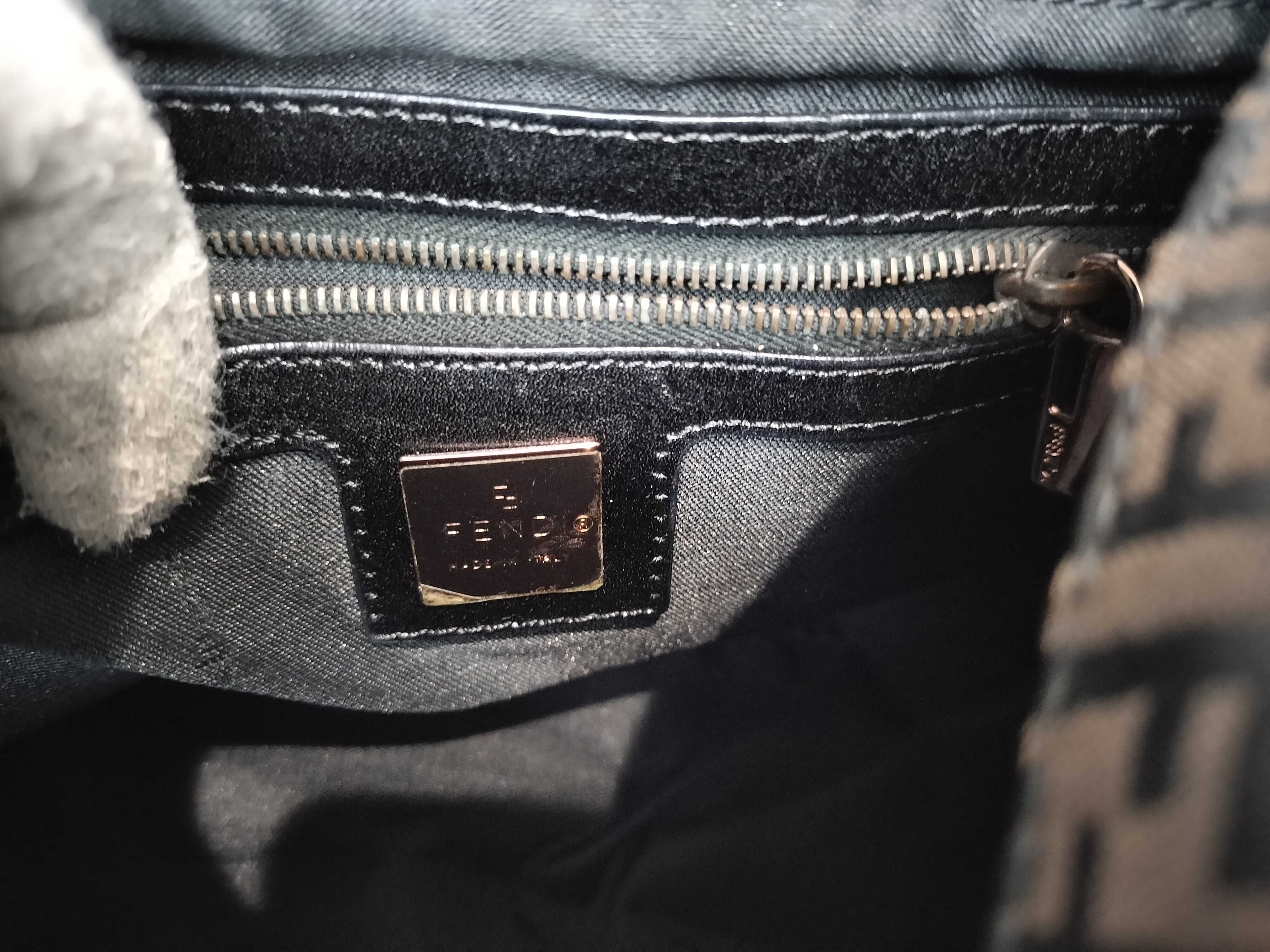 8BR004 Handbag — view 12