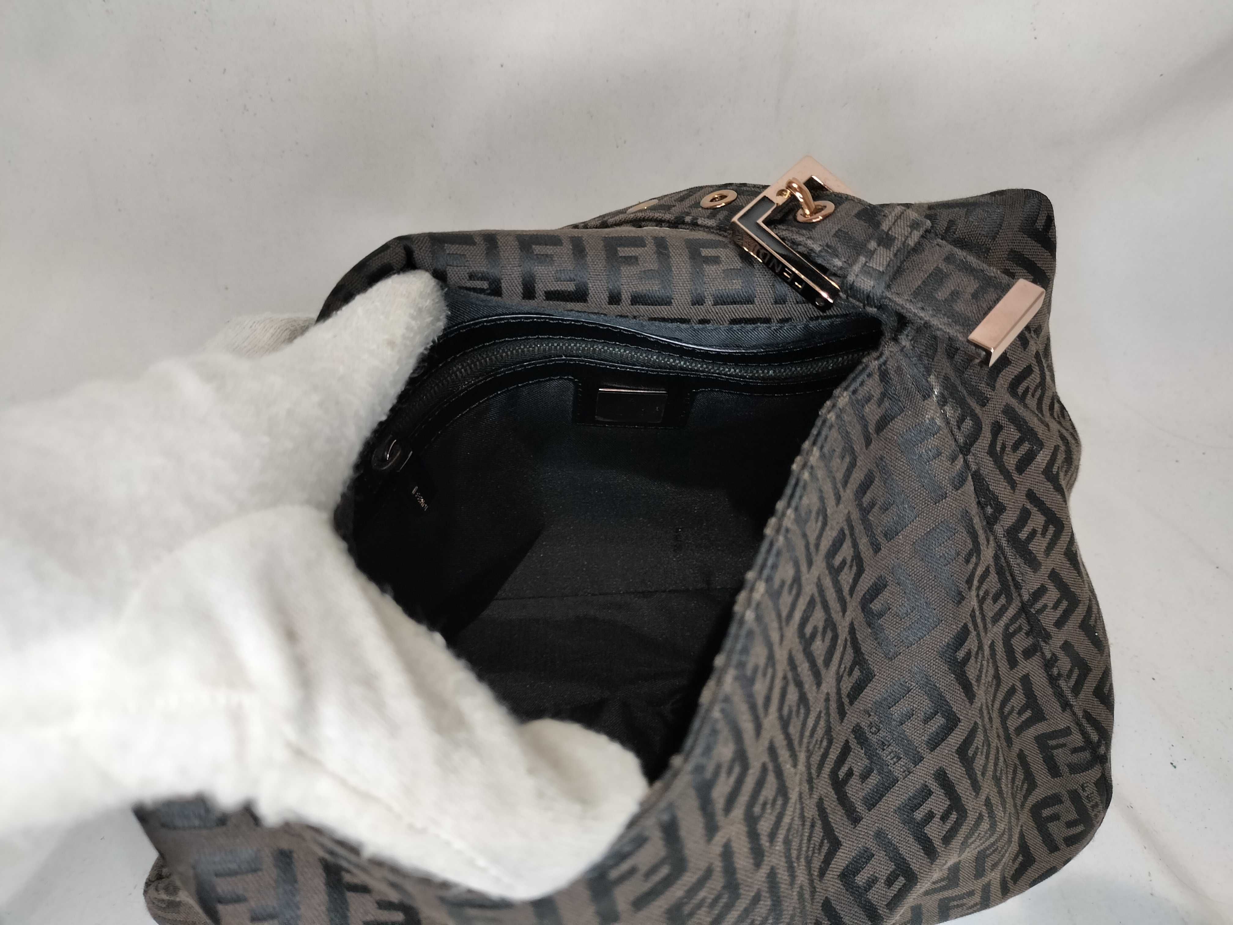 8BR004 Handbag — view 10