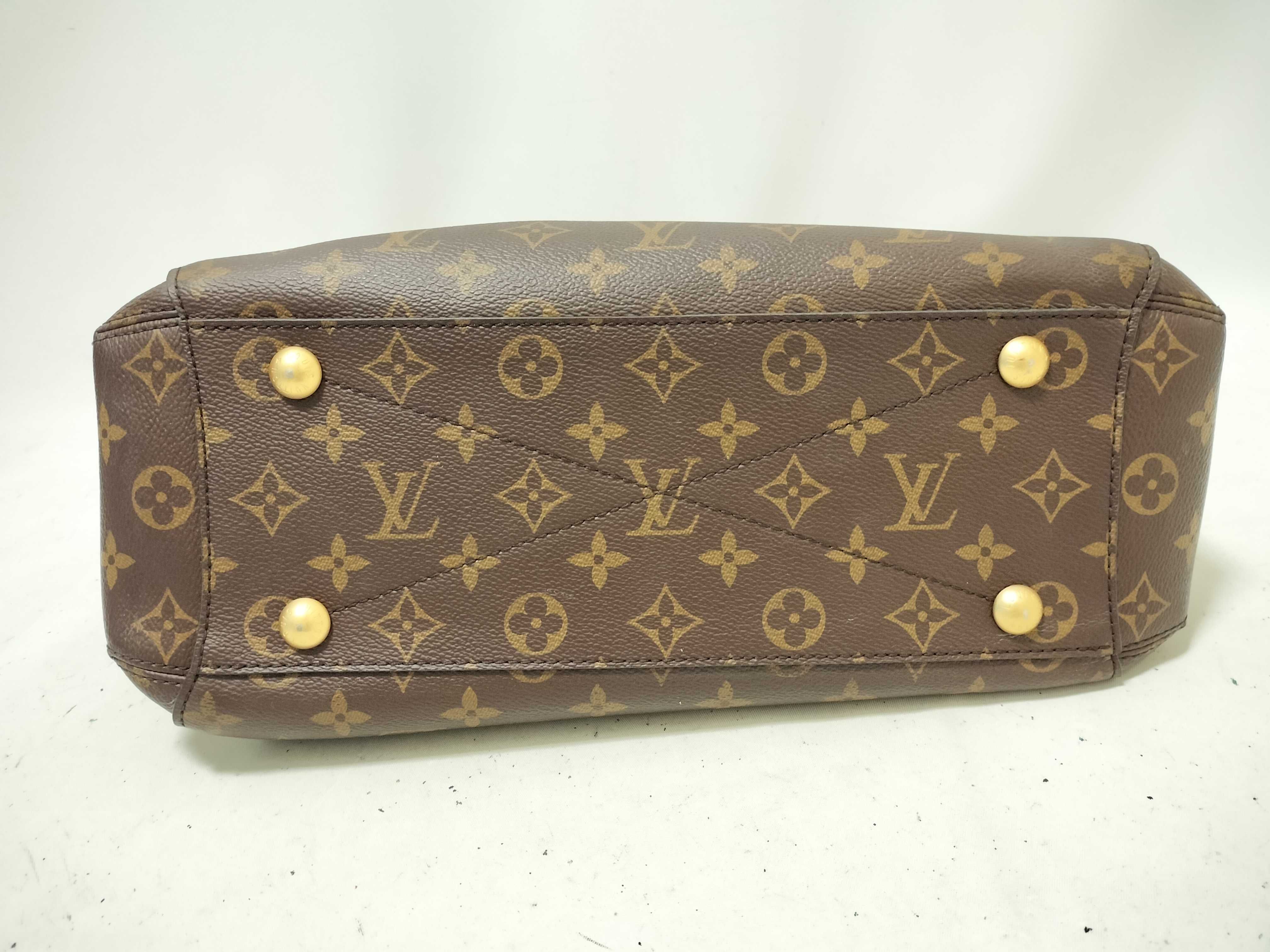 Monogram Louis Vuitton Monogram Montaigne Handbag — view 8