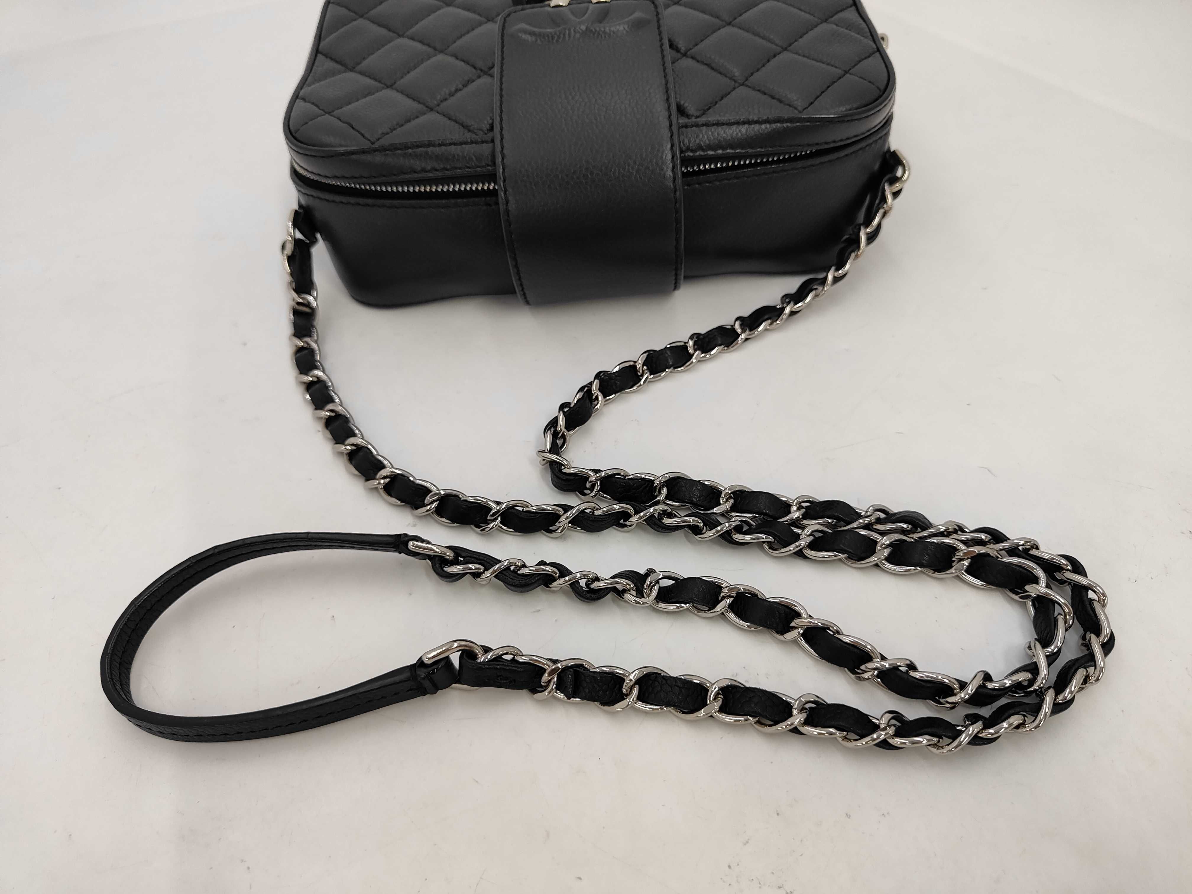 Half Coco Matelassé Caviar Skin Camera Bag Shoulder Bag — view 5