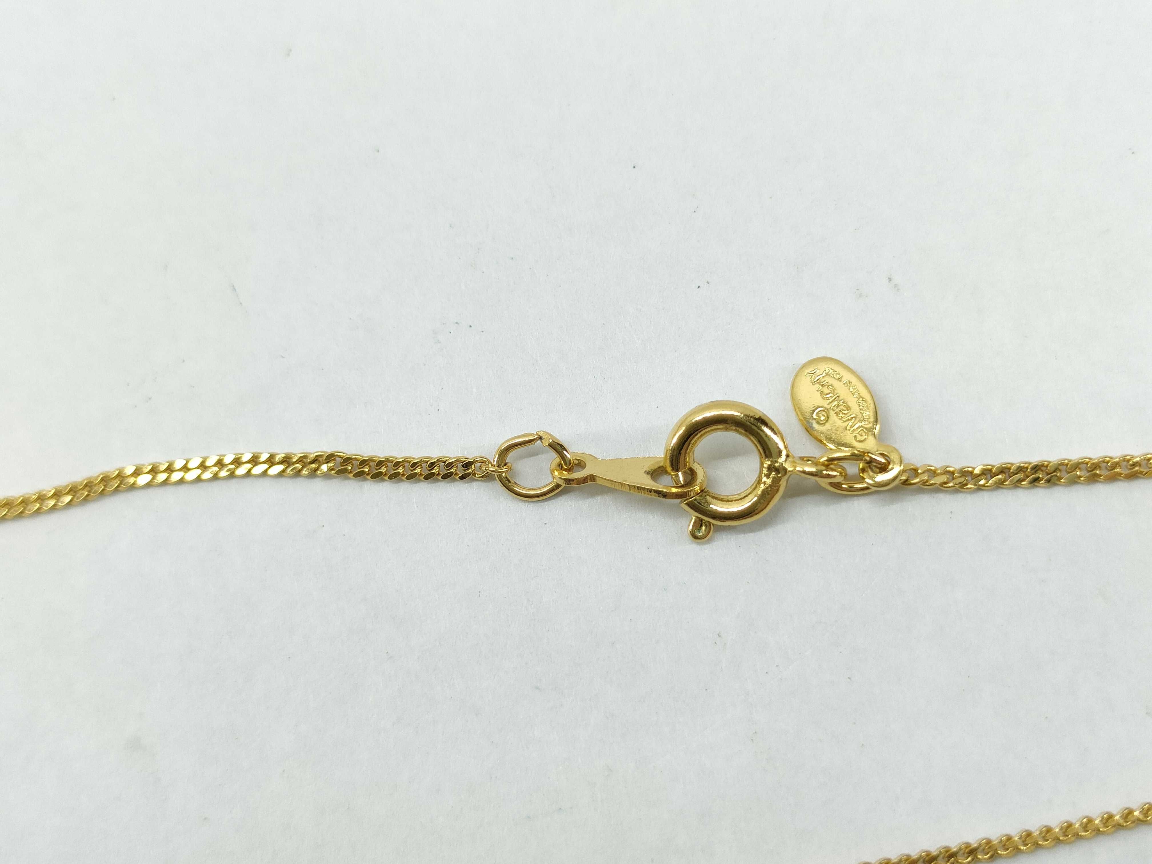 Necklace — view 4