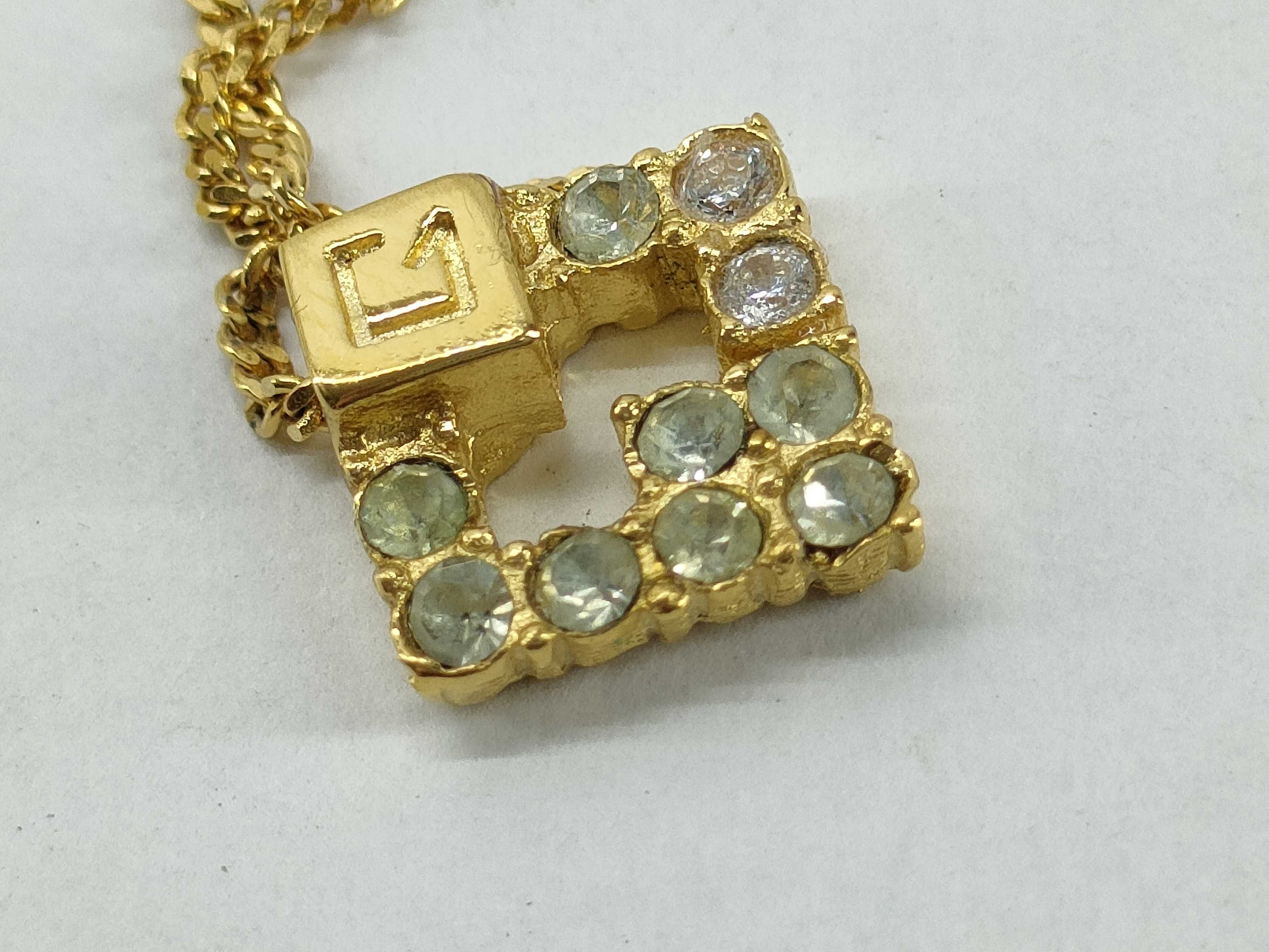 Necklace — view 10