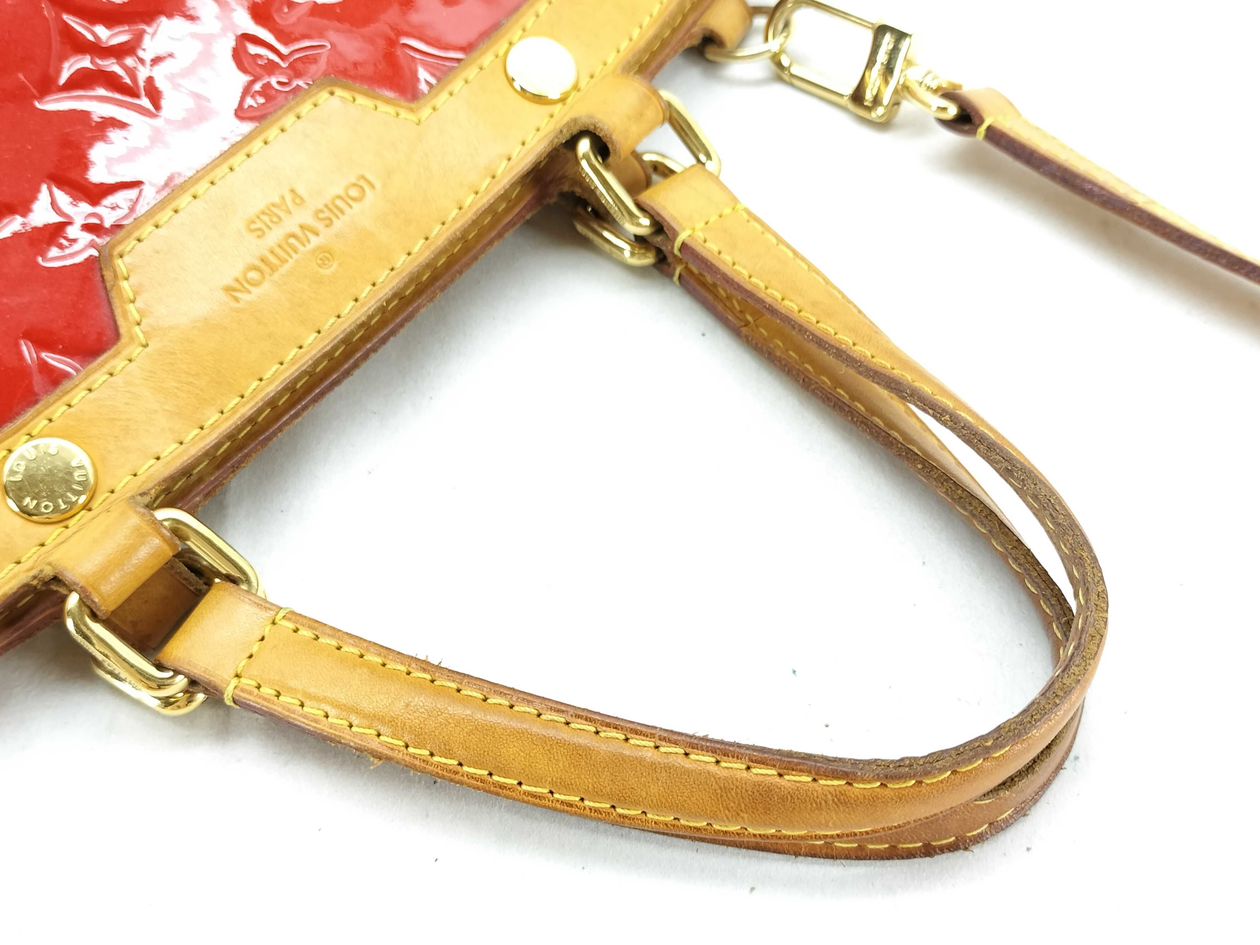 Vernis Vuitton Vernis Blair MM M90179 DR2104 Red Handbag — view 3