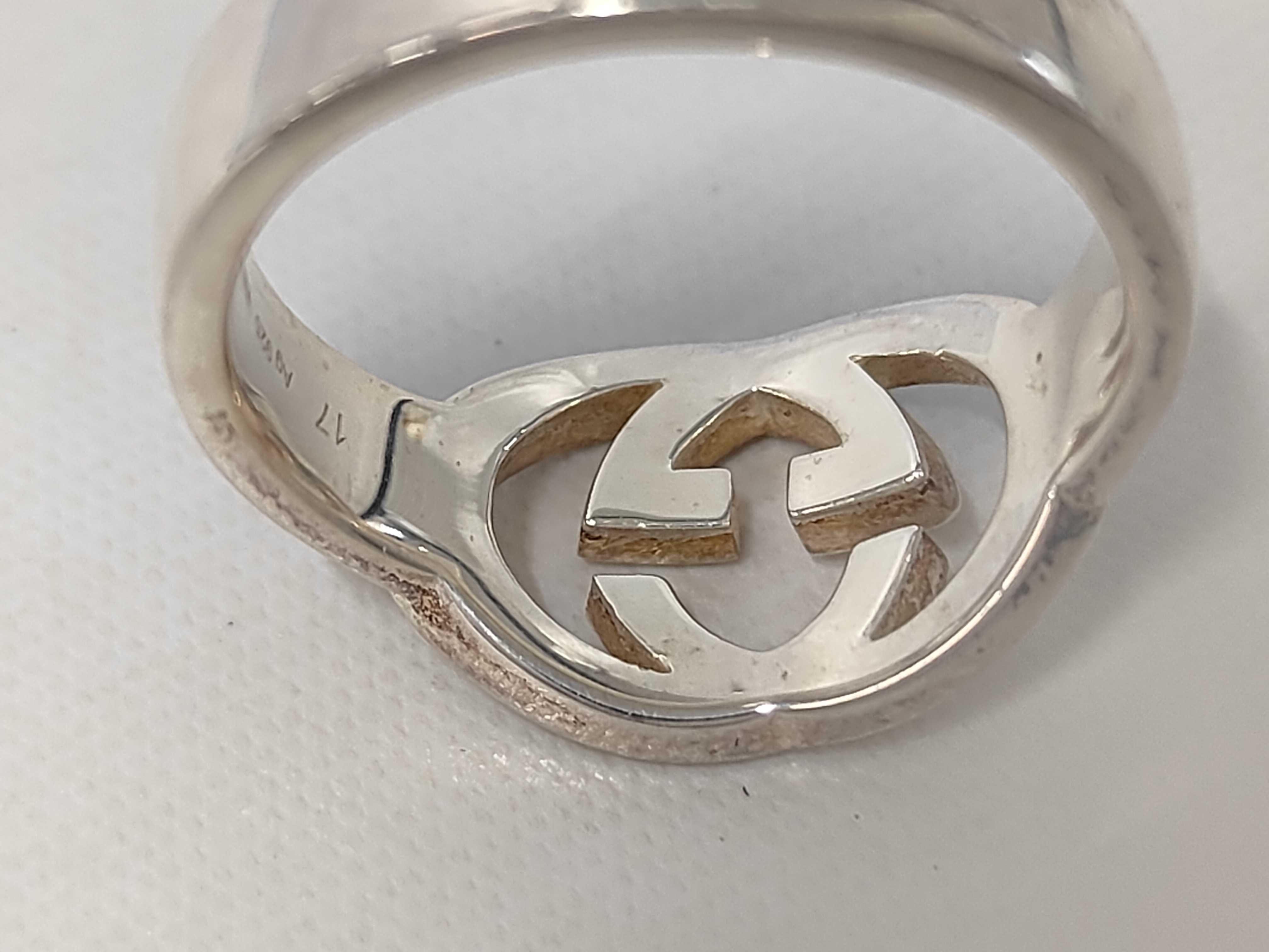 Interlocking G / Ring / SV Ring — view 6