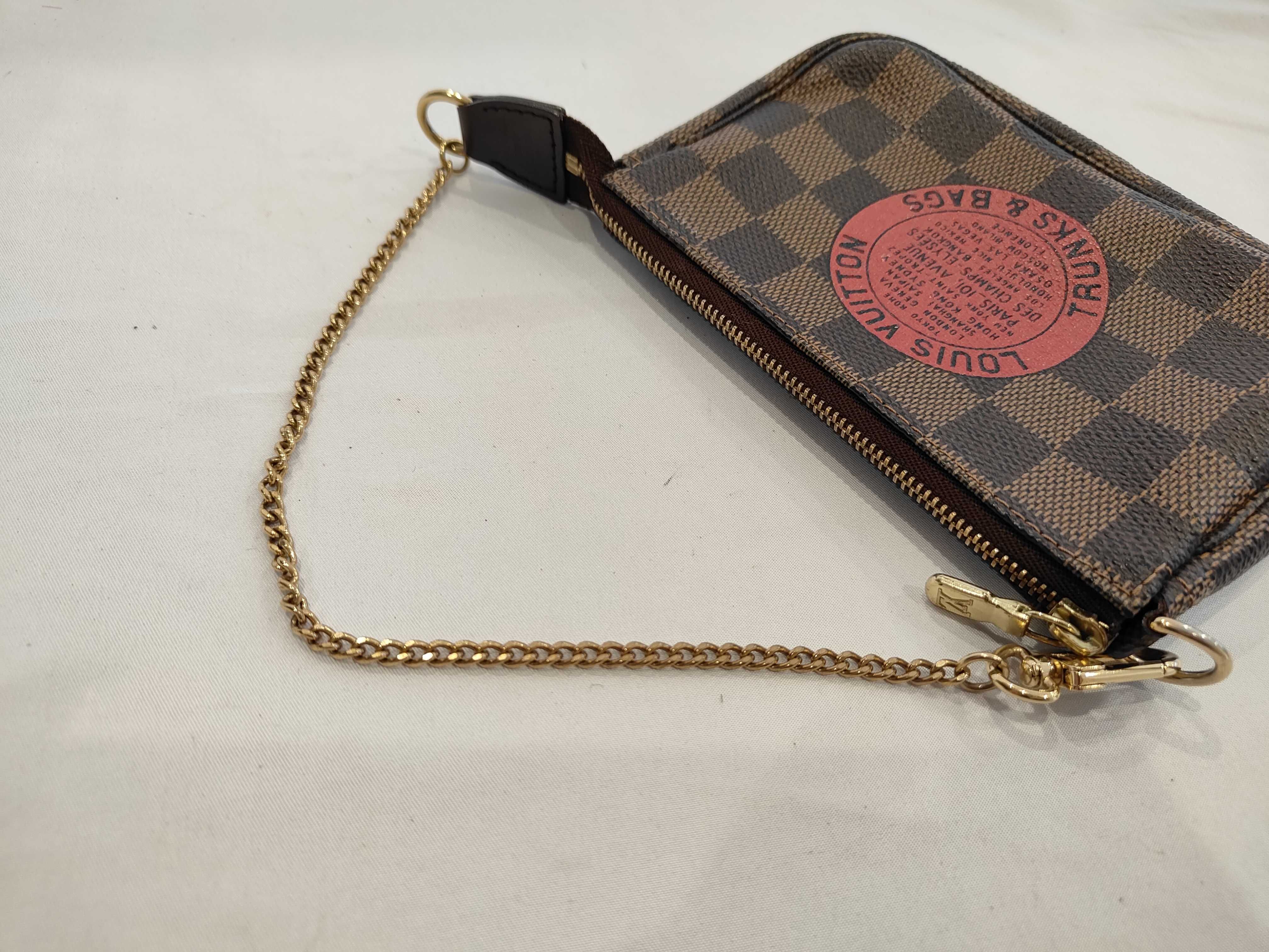 Damier Mini Accessory Damier T&B Shoulder Bag — view 6