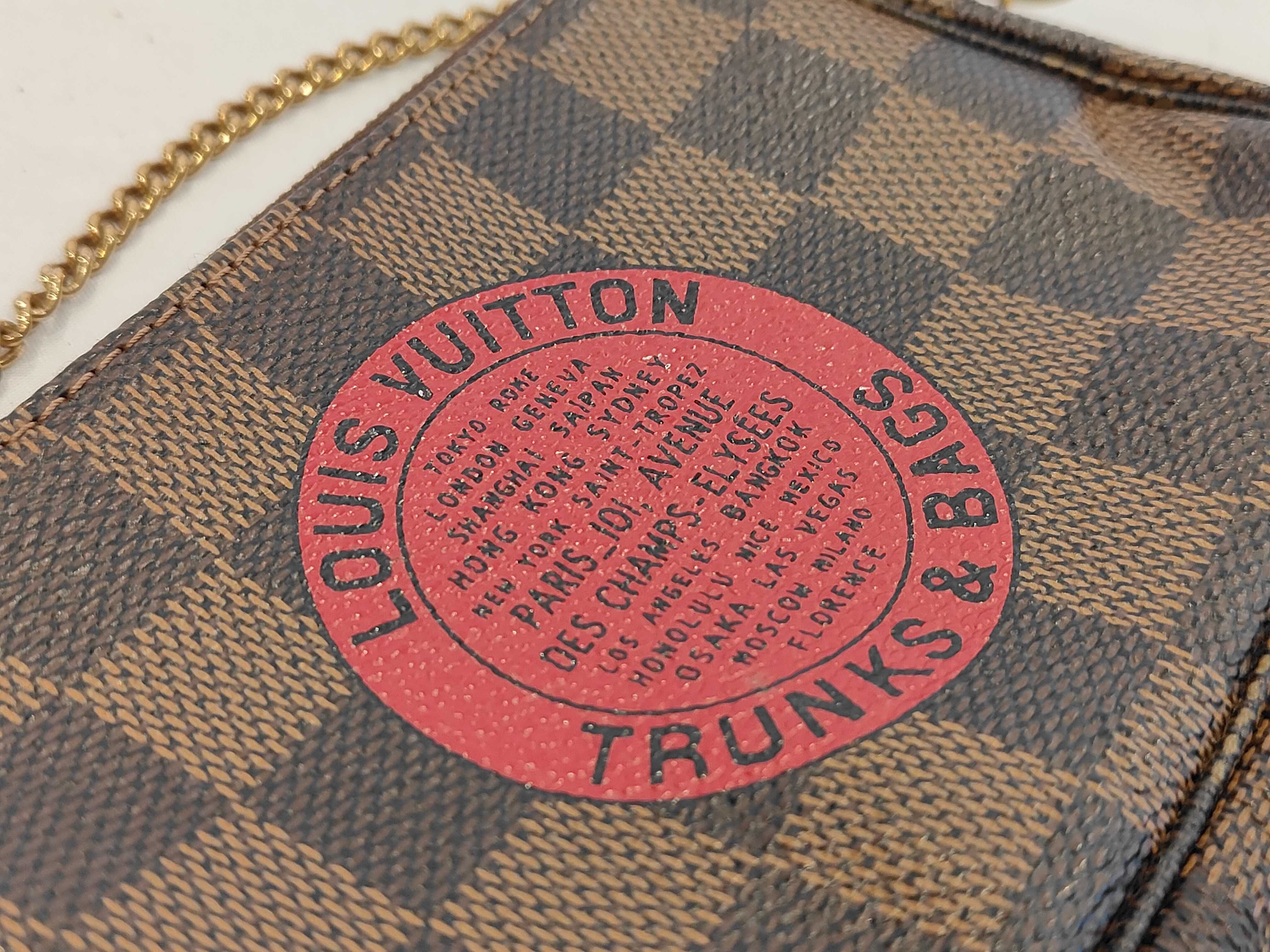 Damier Mini Accessory Damier T&B Shoulder Bag — view 9