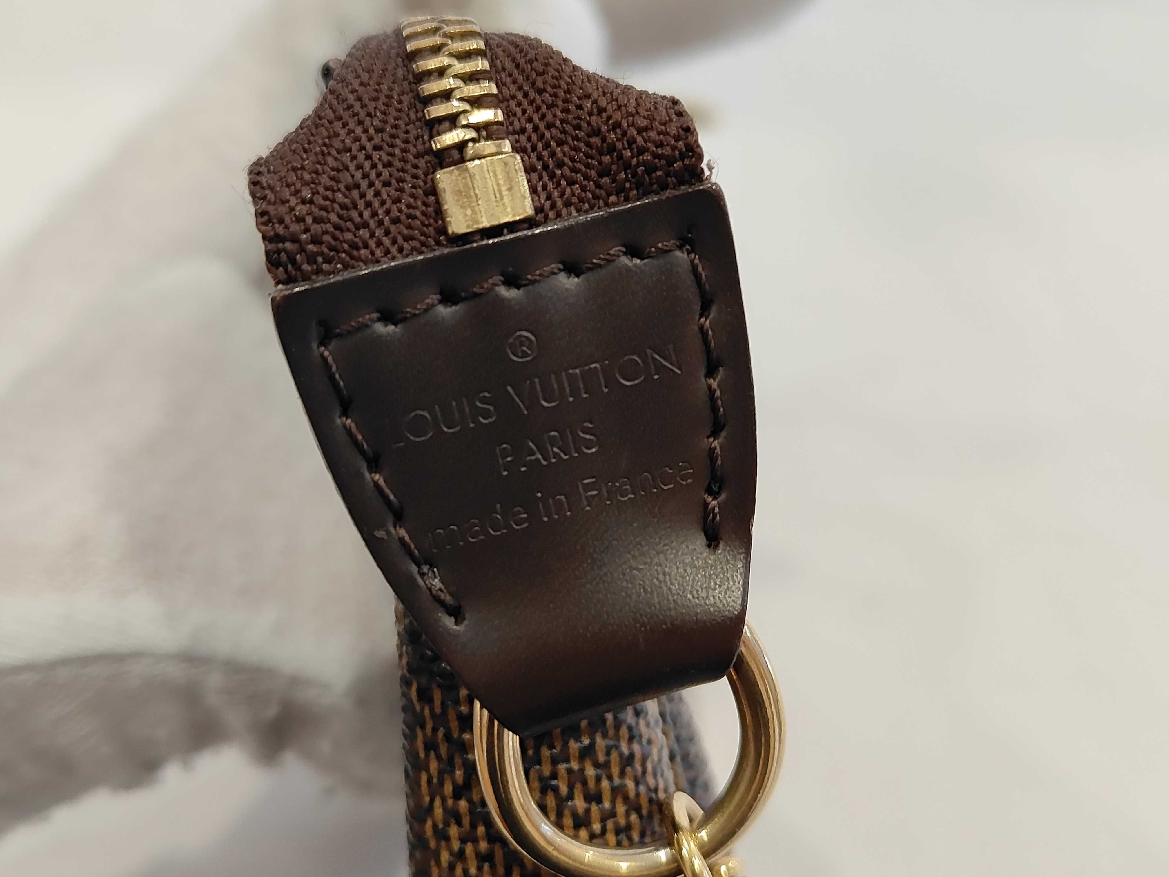 Damier Mini Accessory Damier T&B Shoulder Bag — view 10