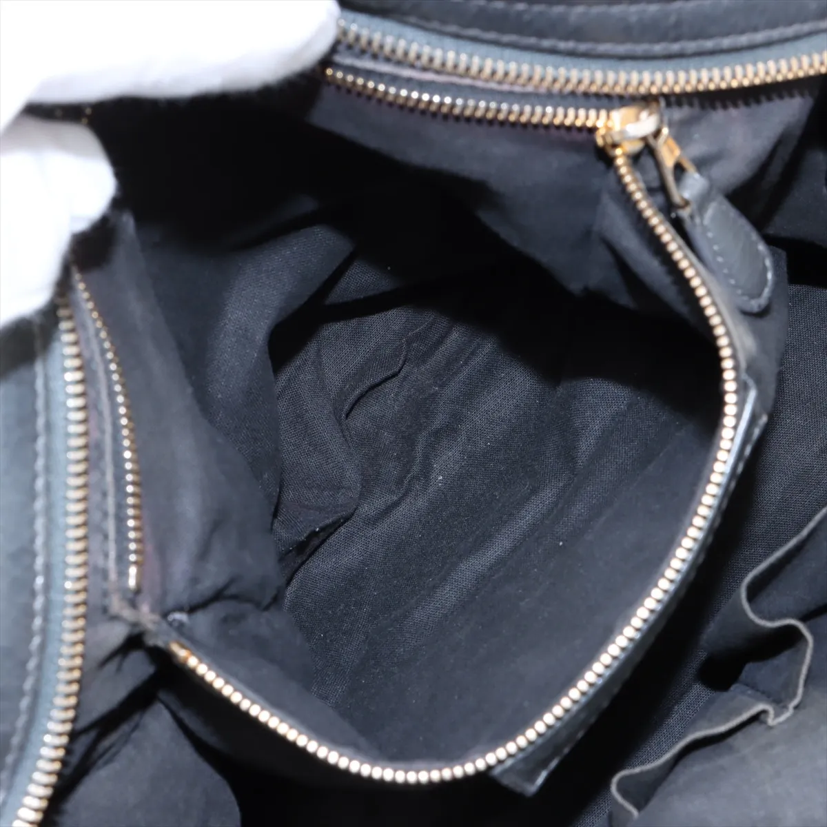 The Giant City Leather 2WAY Handbag Gray 281770 — view 9