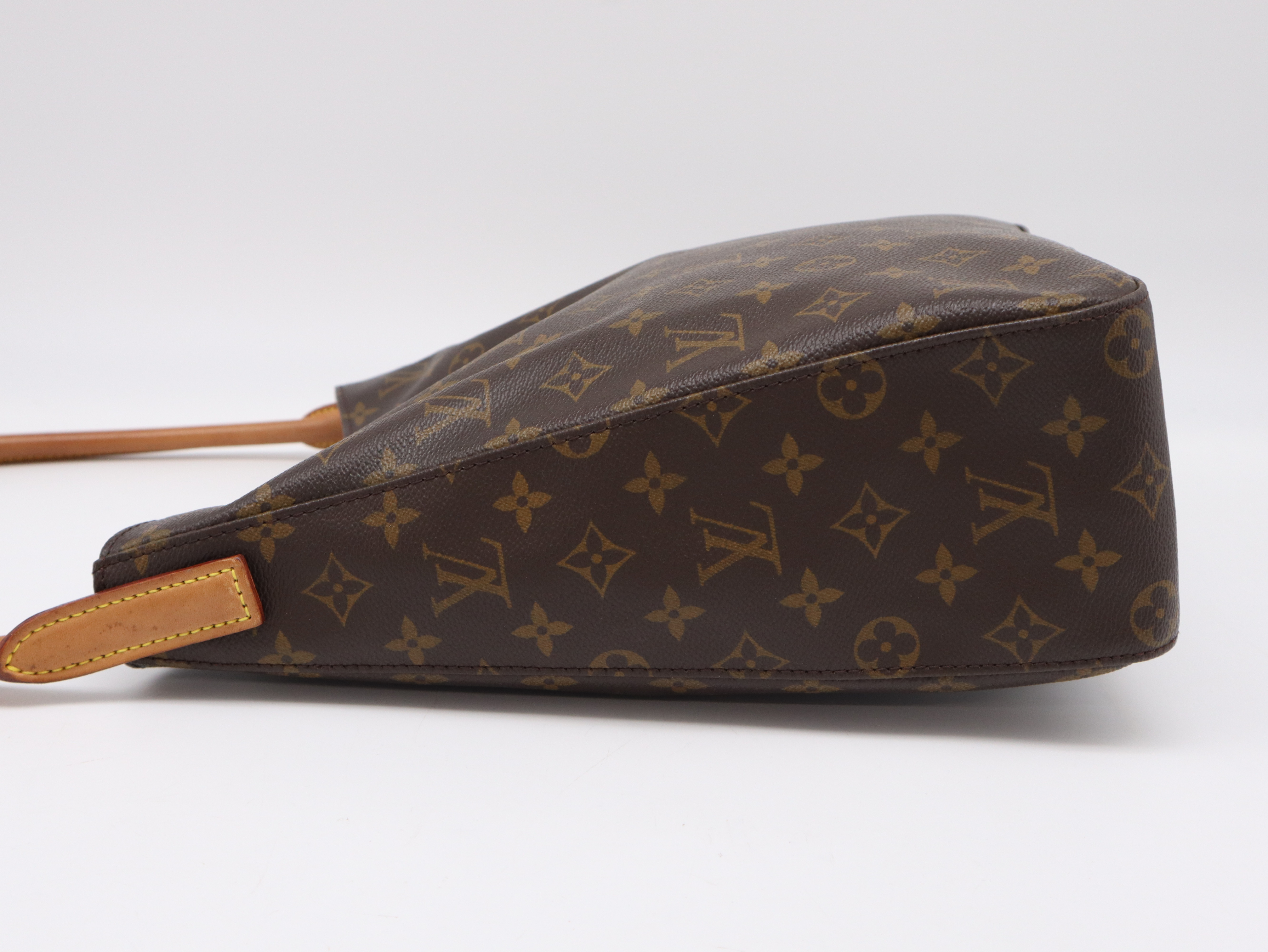 M51145 Monogram Looping GM Shoulder Bag — view 3