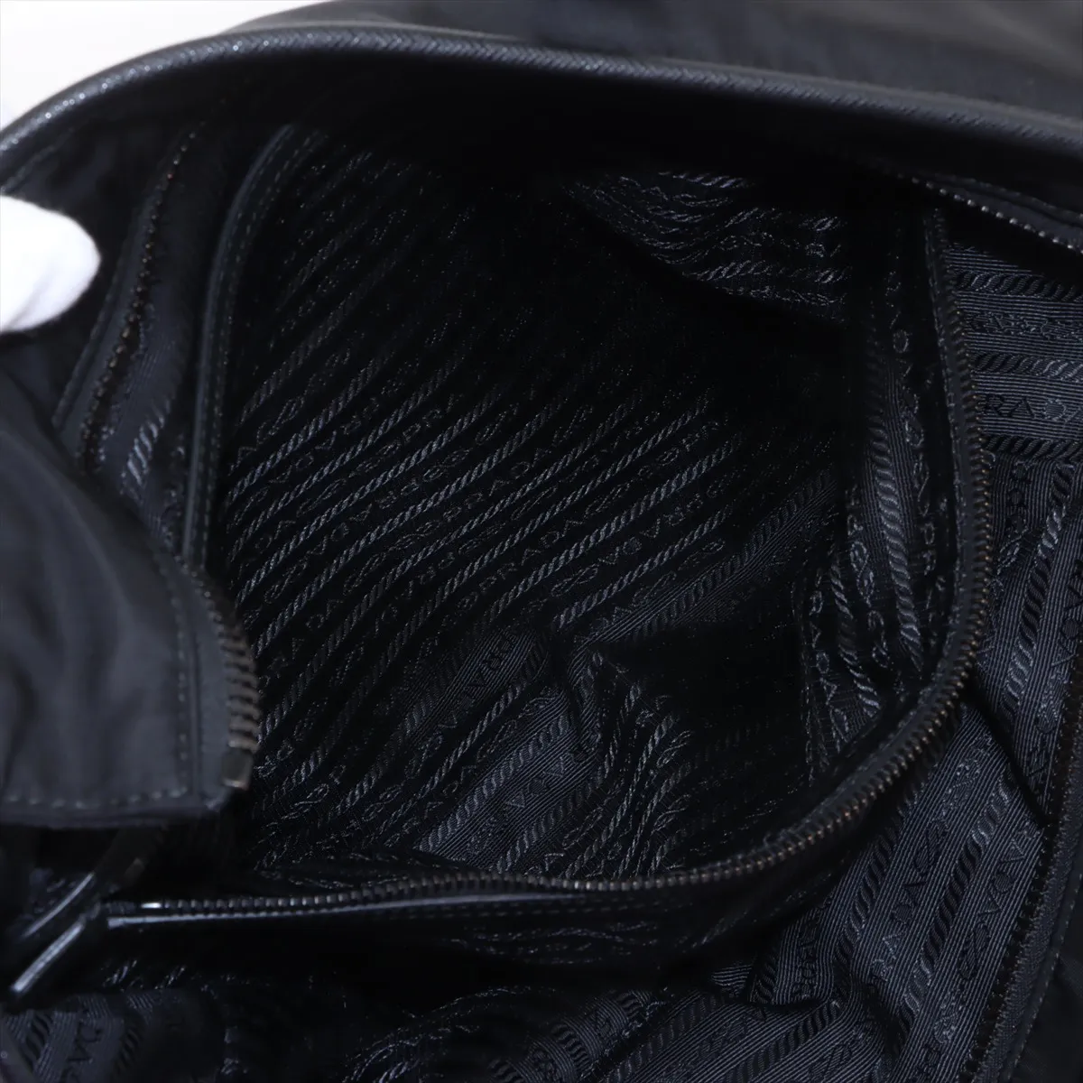 Tessuto x Saffiano Nylon x Leather Tote Bag Black — view 8
