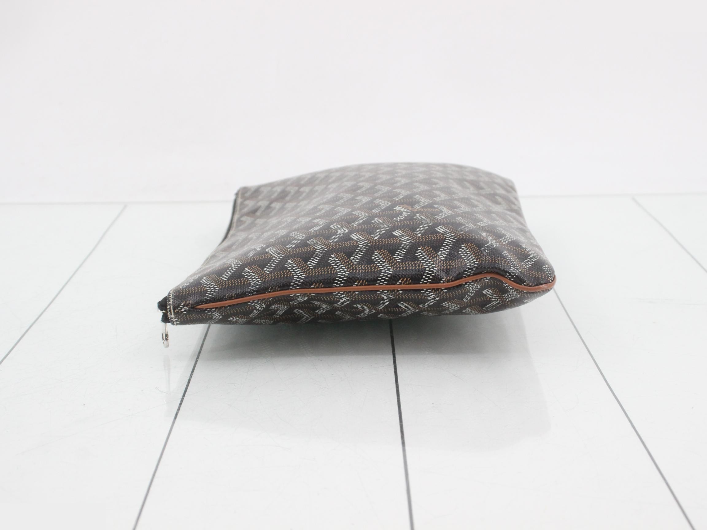 Sena MM Clutch Bag — view 4