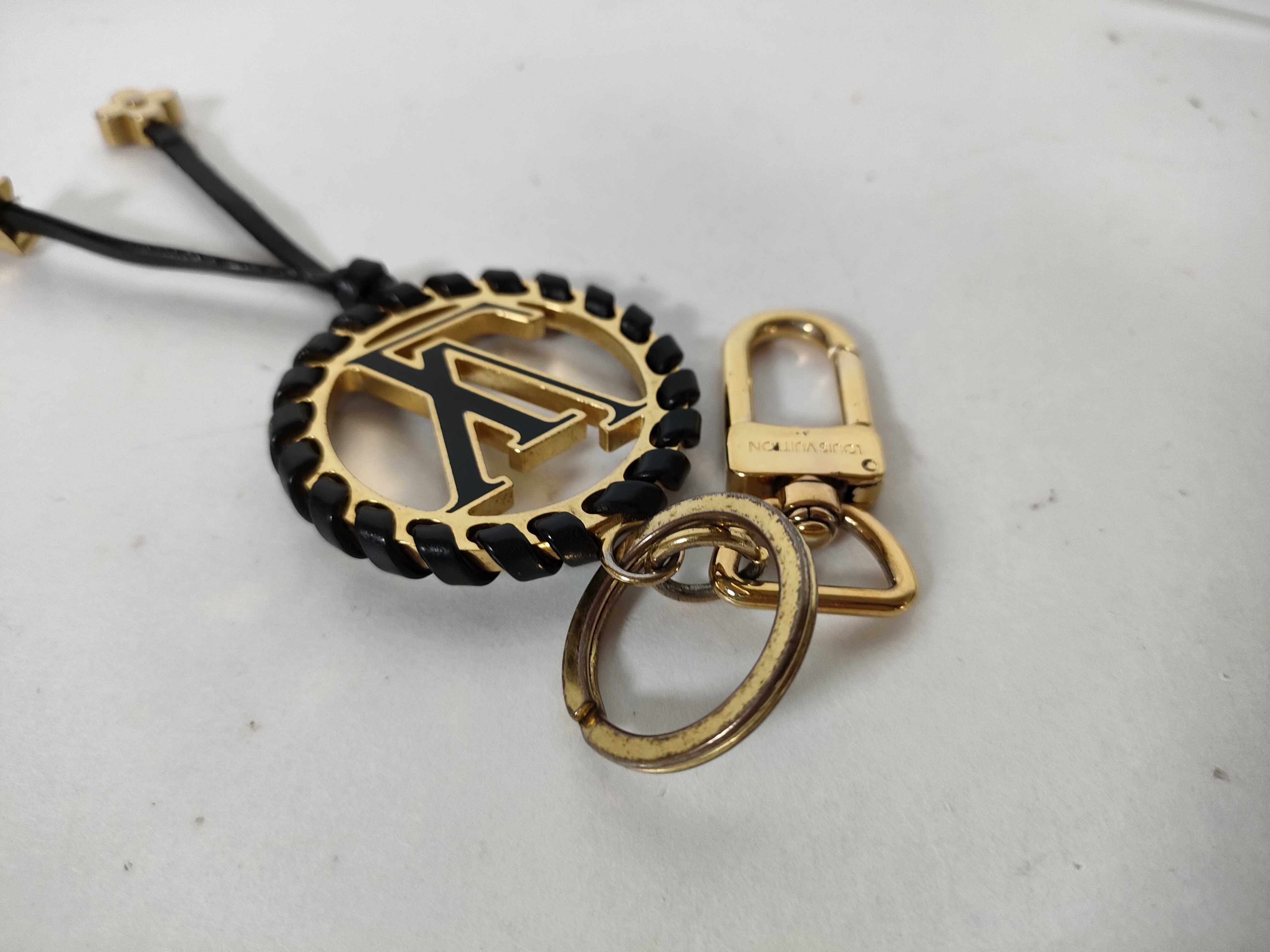 Charm Keychain Key Case — view 4