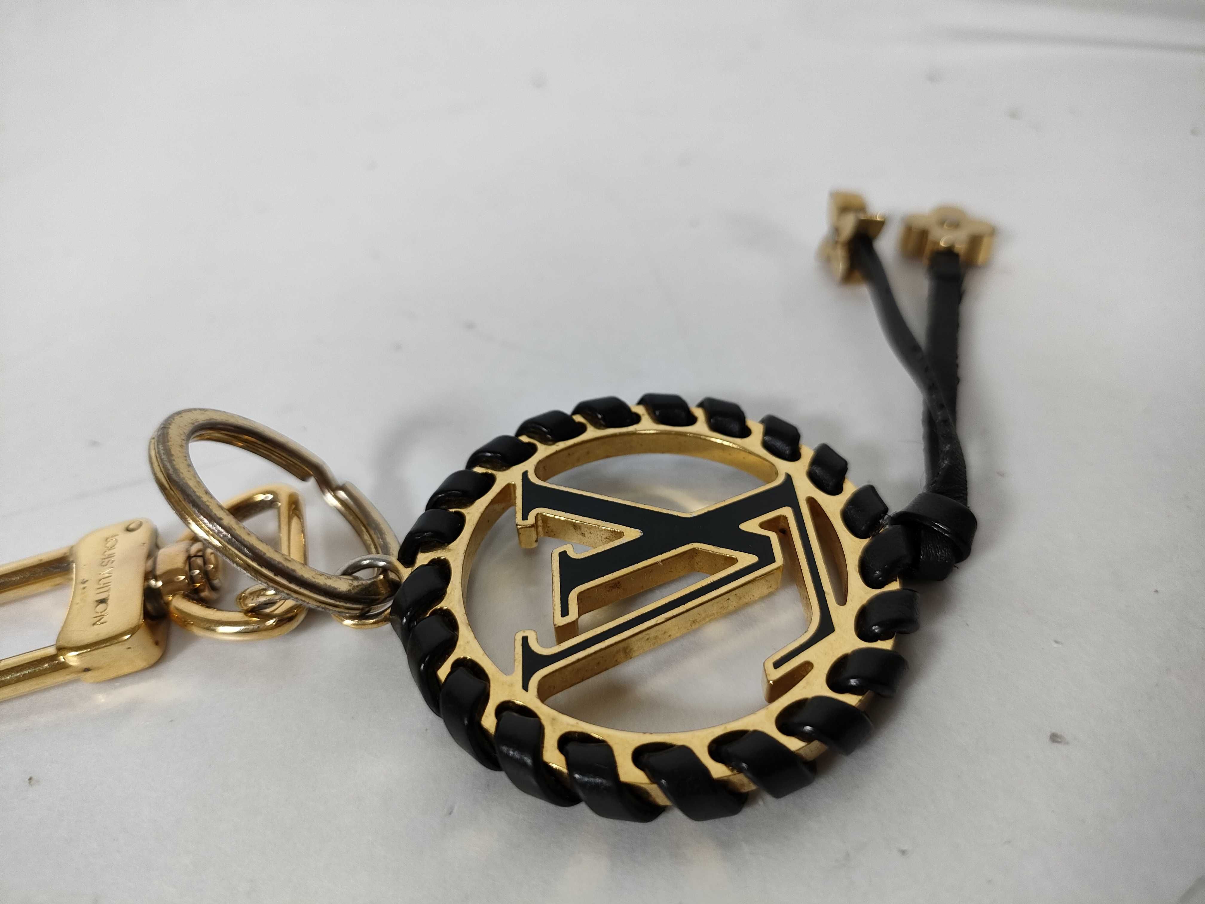 Charm Keychain Key Case — view 6
