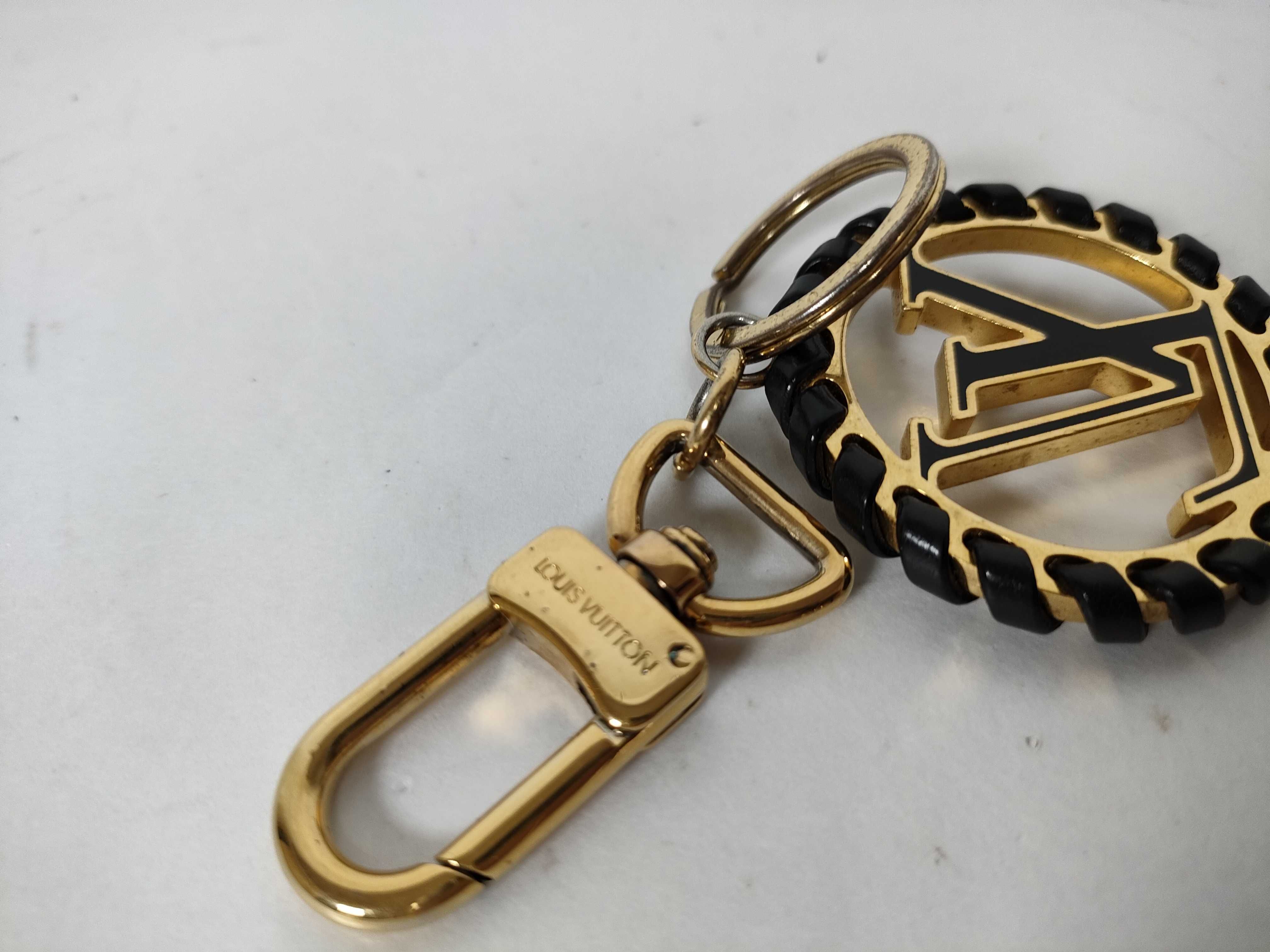 Charm Keychain Key Case — view 9