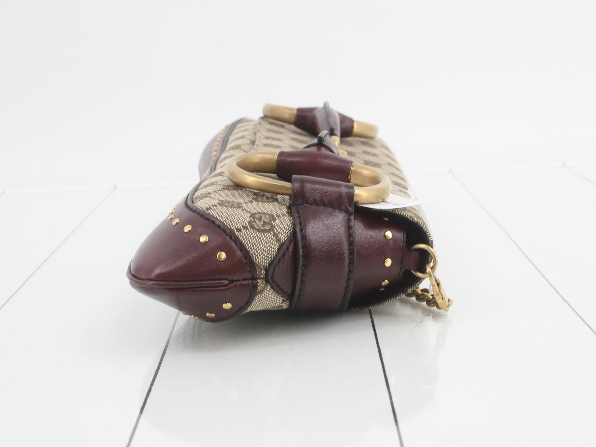 Product Name: Gucci Horsebit Shoulder Bag — view 3