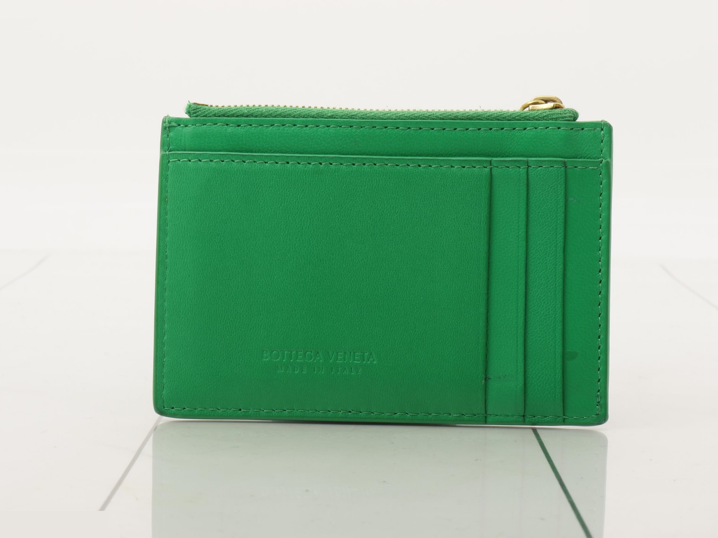 Intrecciato (bags), notebook covers, card cases, etc. Maxi Intrecciato — view 2