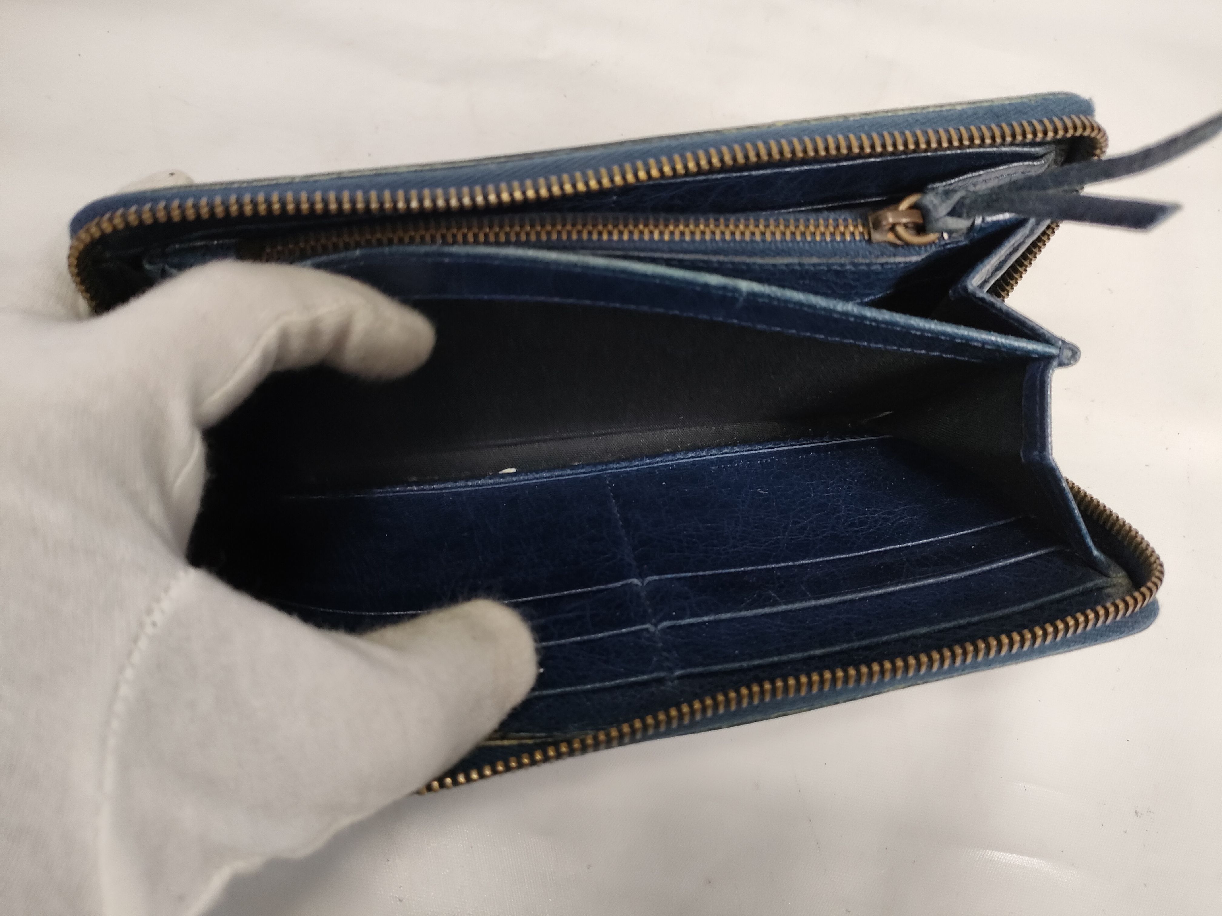 City Wallet — view 13