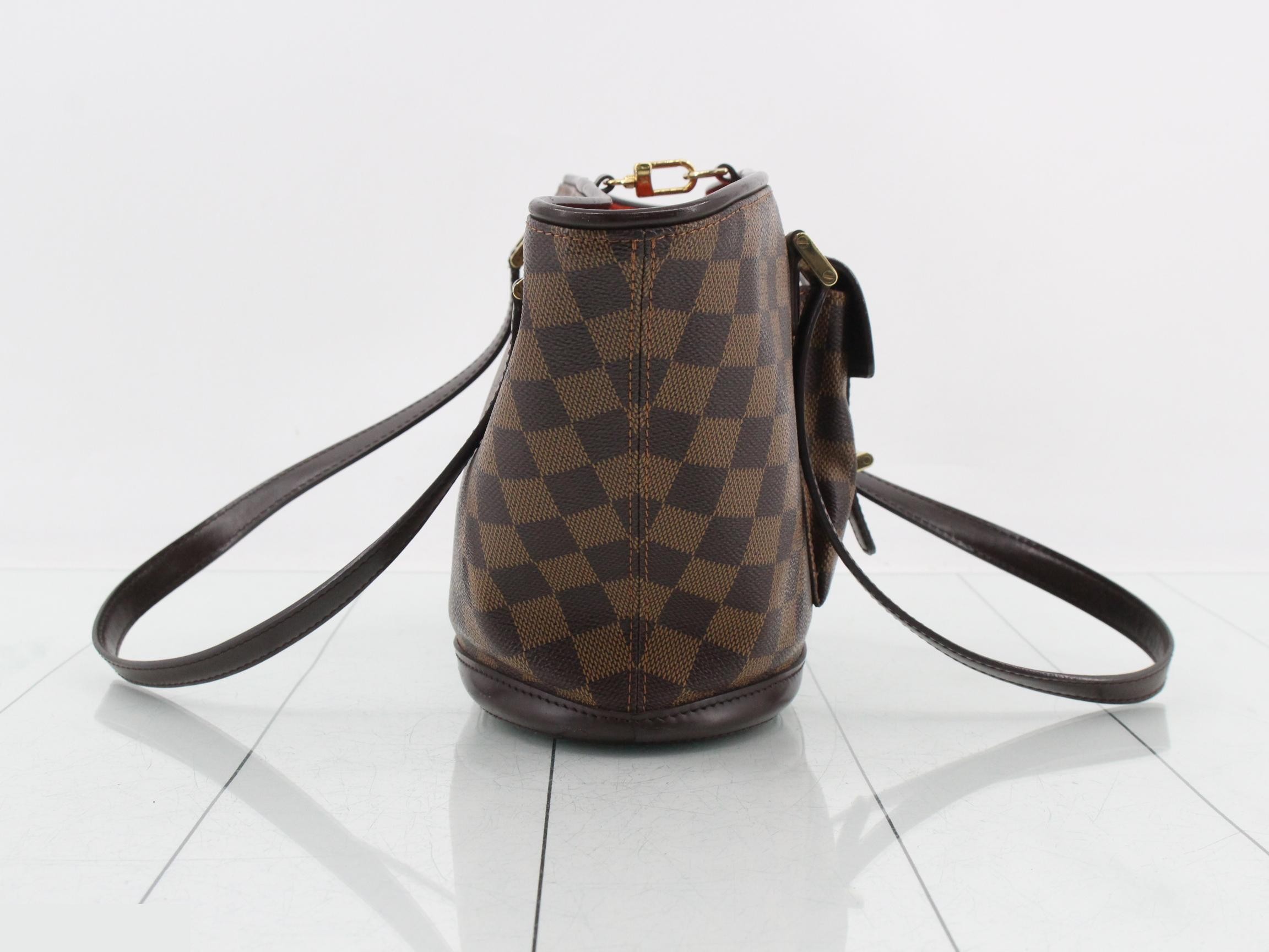 Damier Manosque Shoulder Bag — view 4