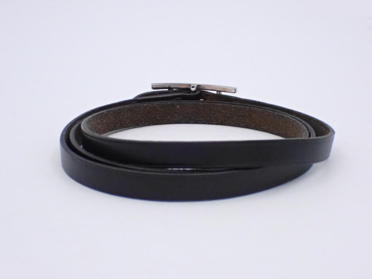Leather bracelet, "Api 3," black, 75cm total length. — view 2