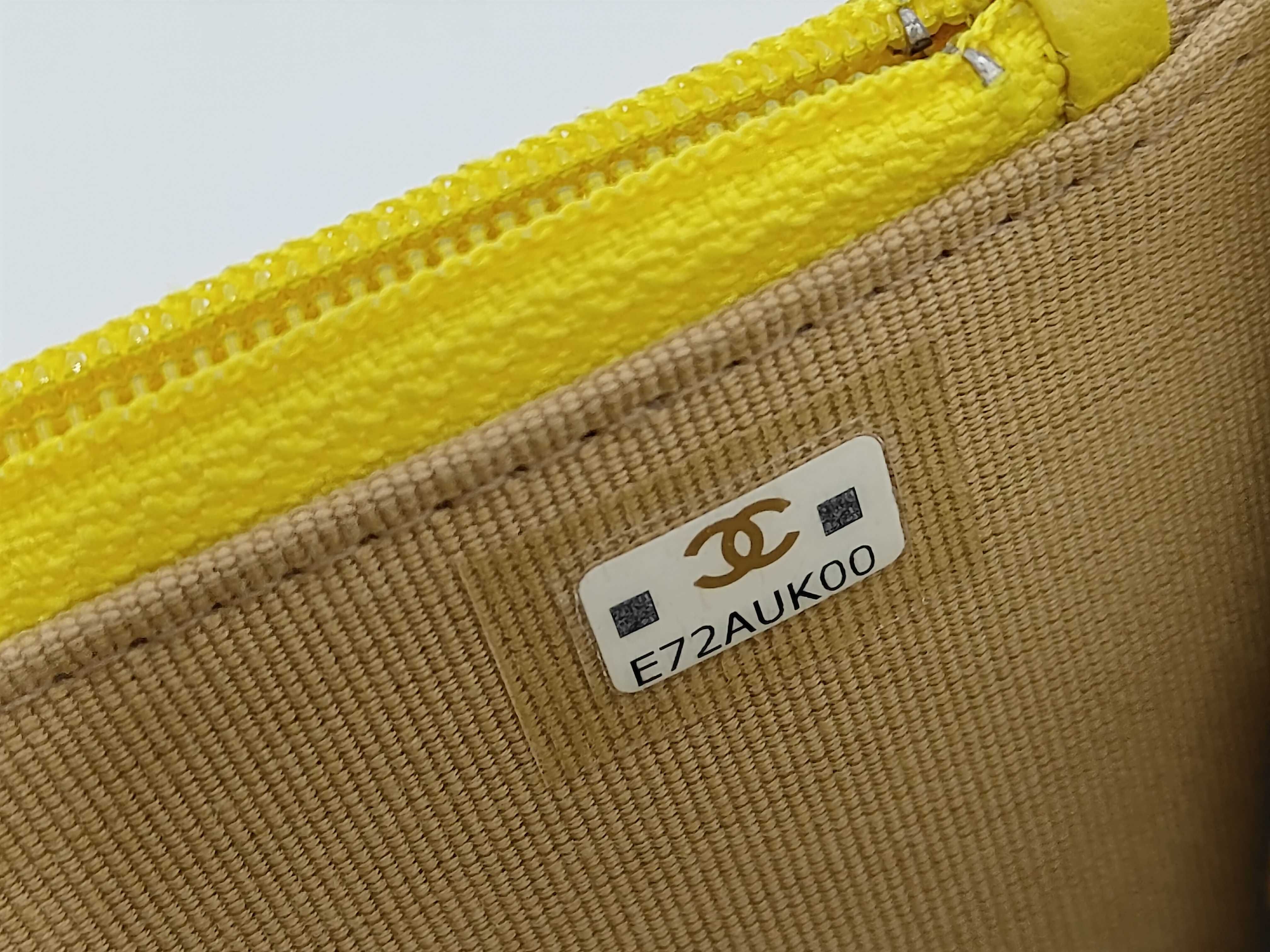 Matelassé Lambskin Chain Wallet (Random Number) Yellow Shoulder Bag — view 11