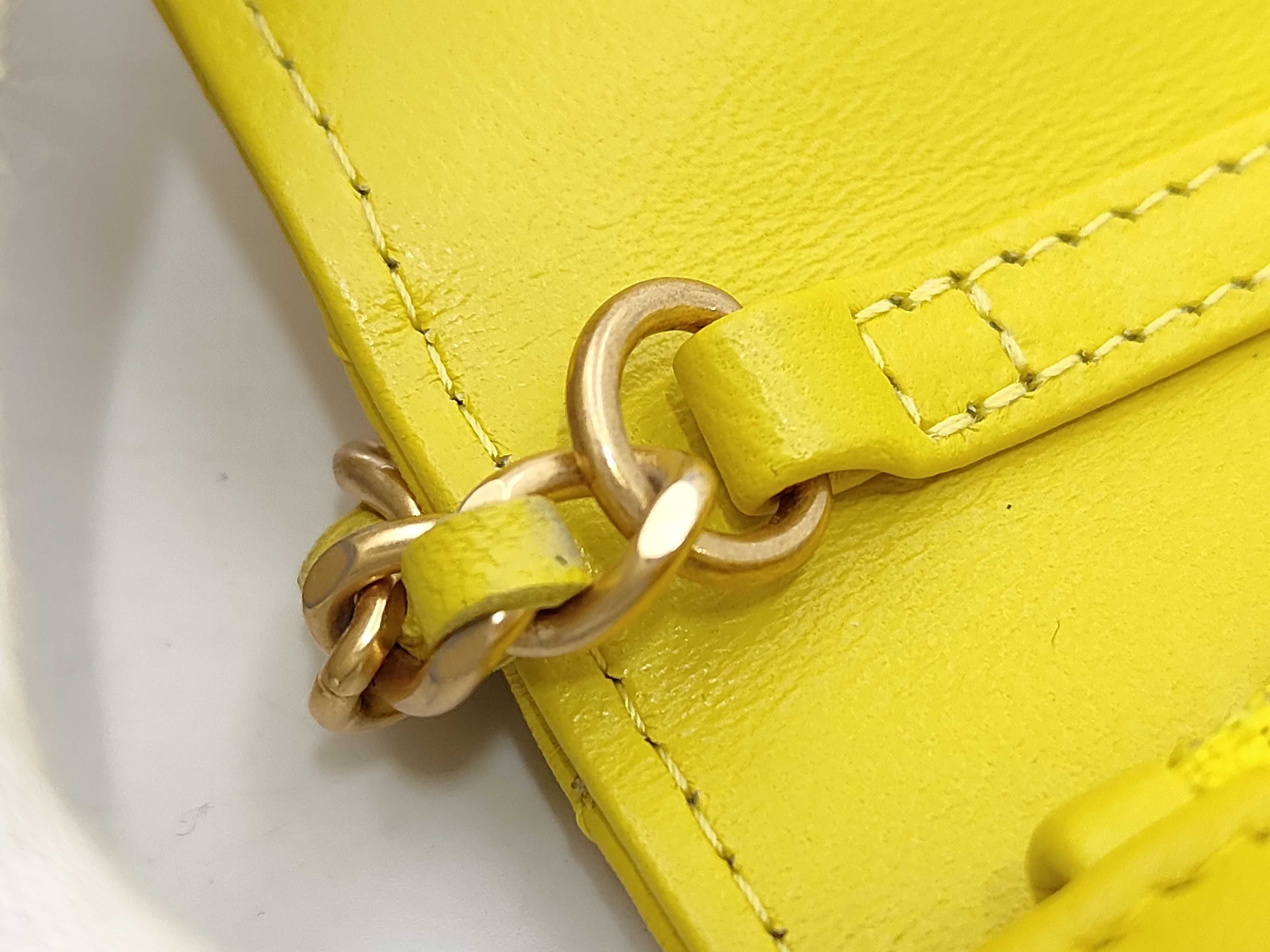 Matelassé Lambskin Chain Wallet (Random Number) Yellow Shoulder Bag — view 7