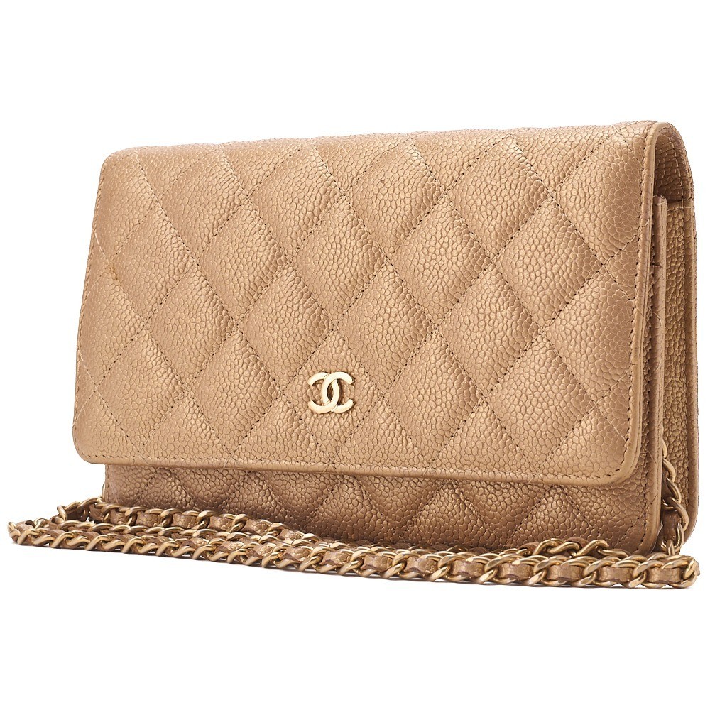 Caviar leather matelassé chain wallet, gold hardware, serial number in the 20s. — view 4
