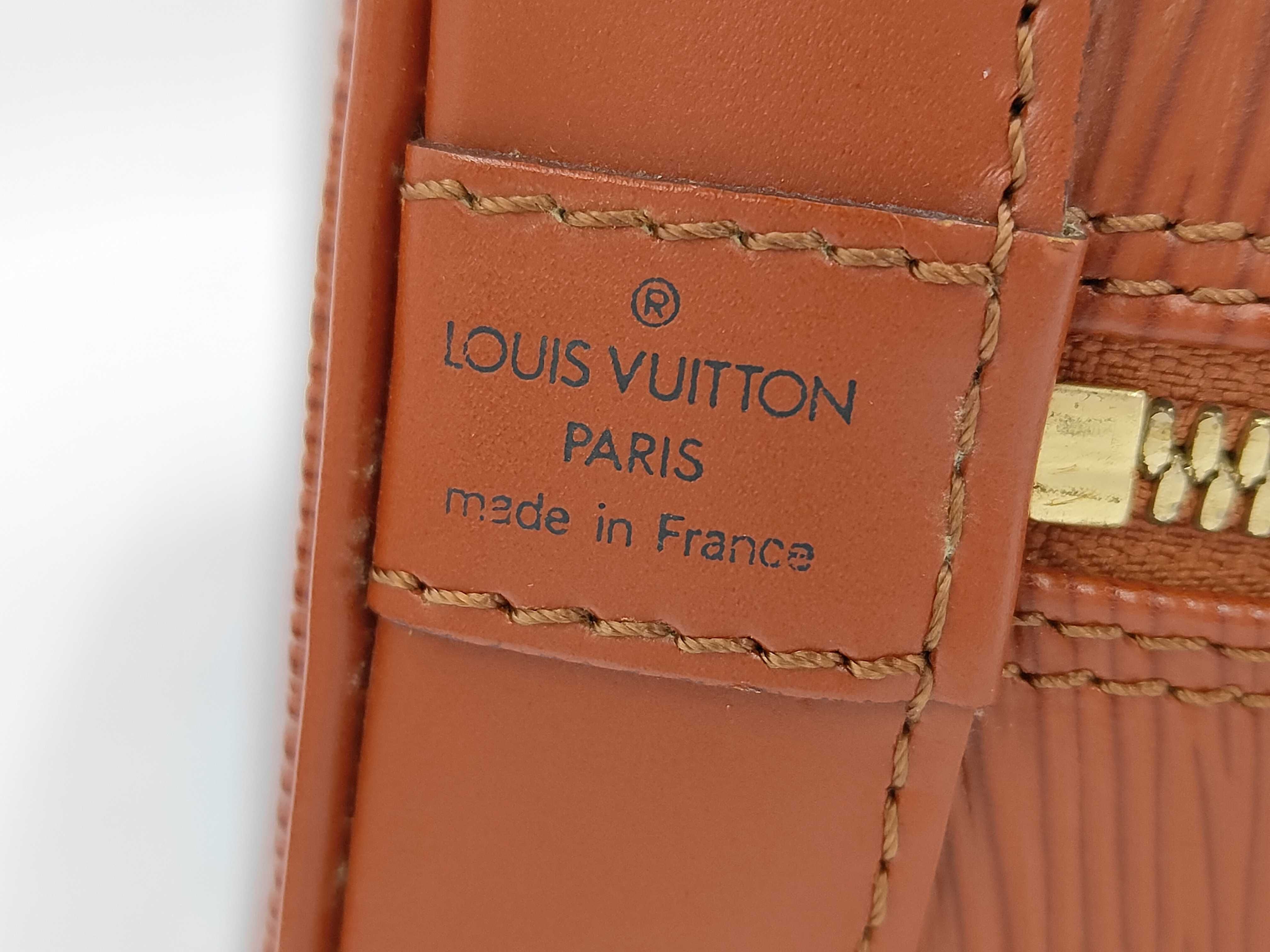 Epi Alma PM handbag (missing key) — view 11